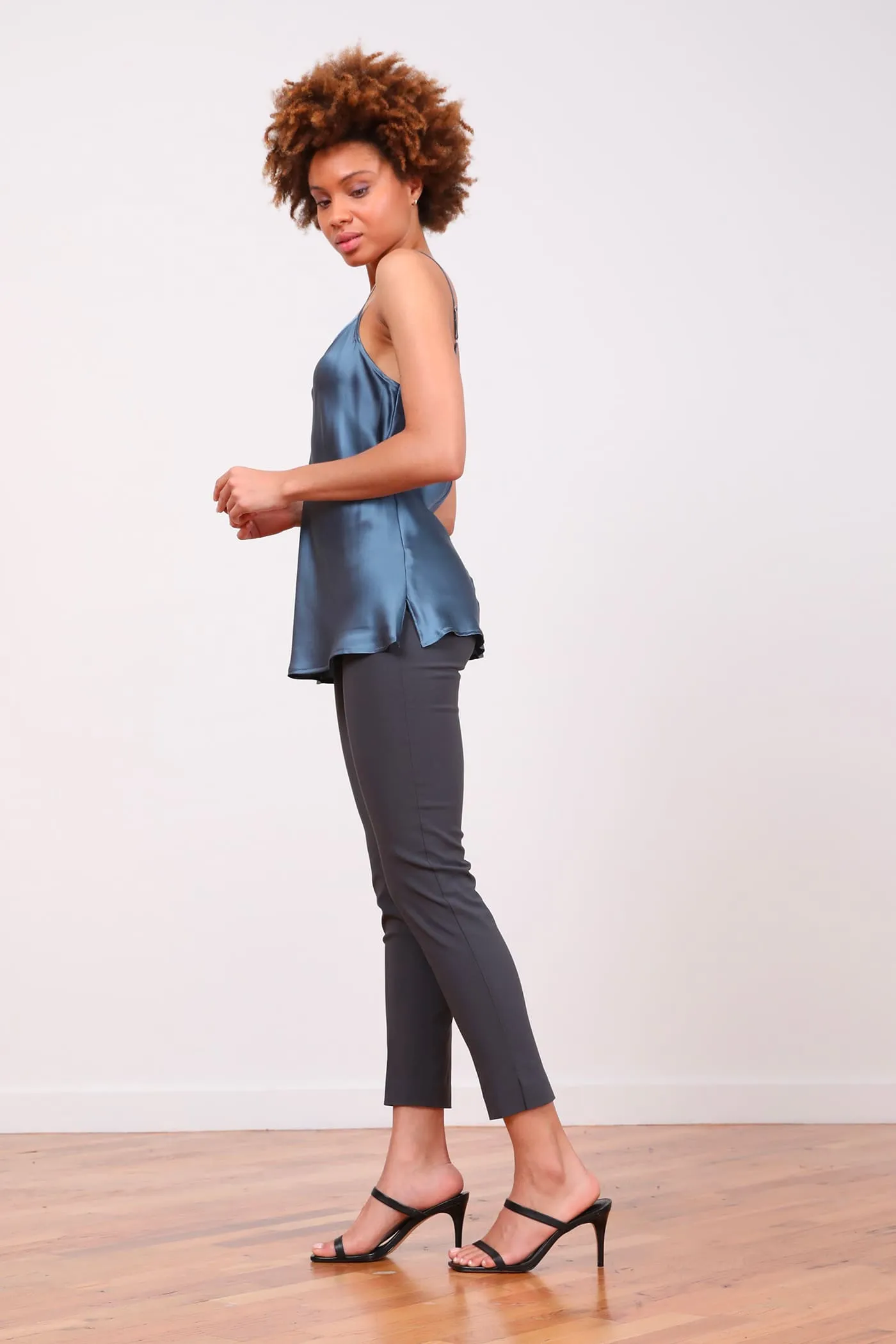 PARS Signature Grey sold by Avenue Montaigne product image thumbnail 2