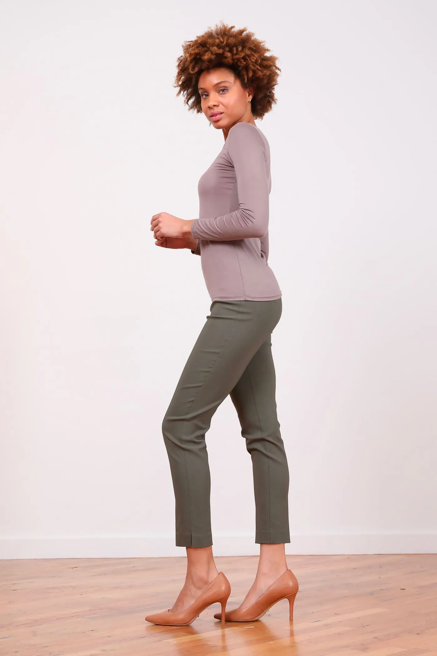 PARS Signature Olive Green sold by Avenue Montaigne product image thumbnail 2