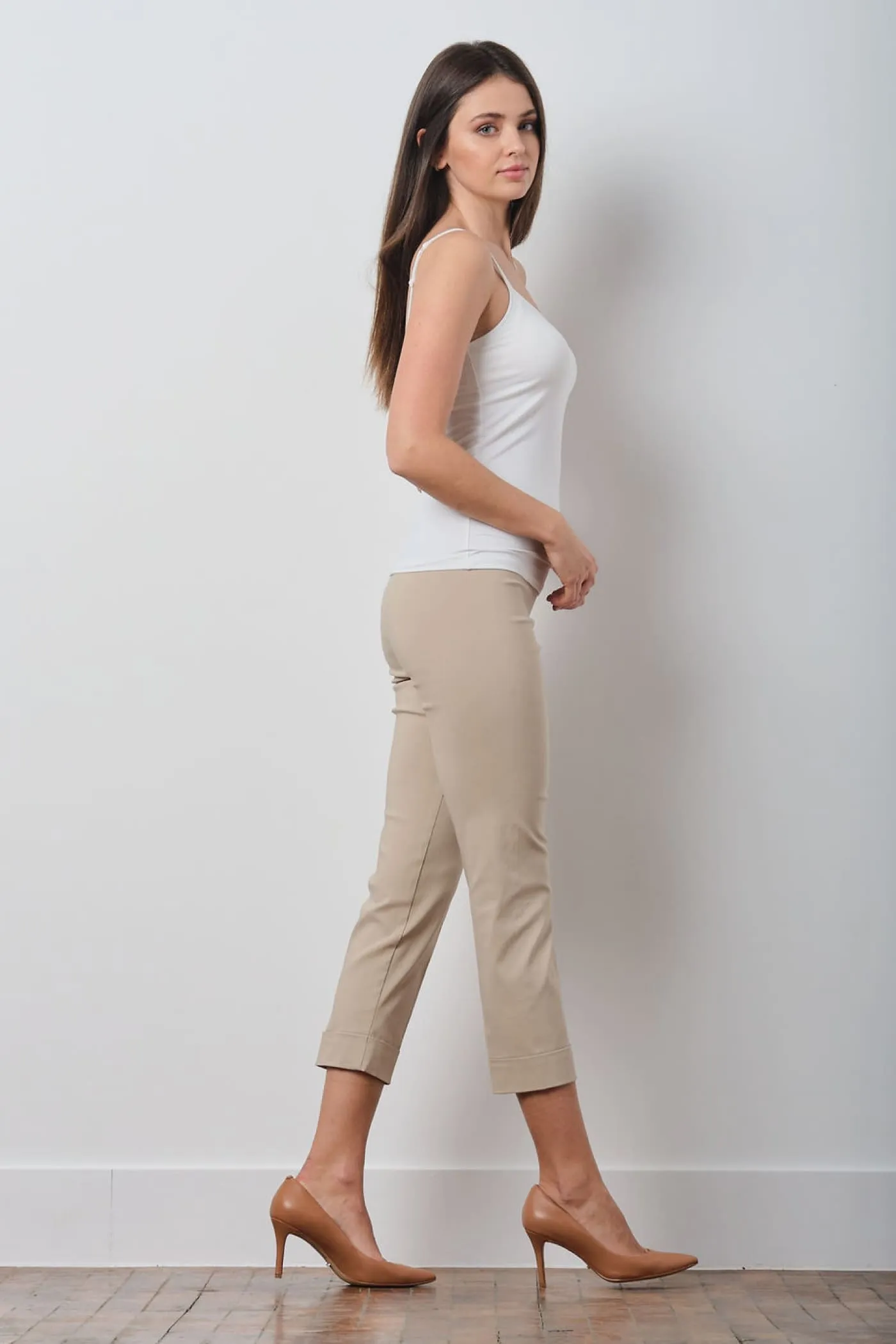 OLIVER Signature Beige sold by Avenue Montaigne product image thumbnail 2