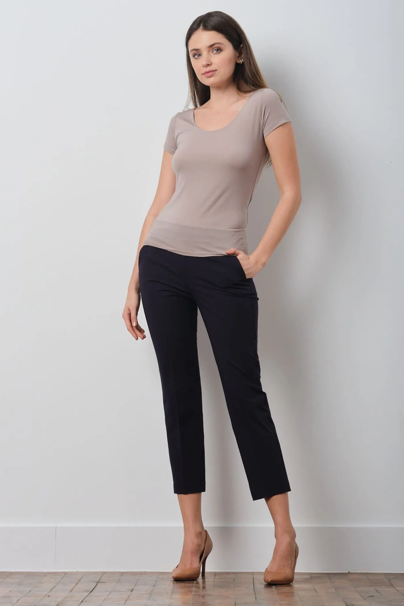 LULU Cotton Navy sold by Avenue Montaigne