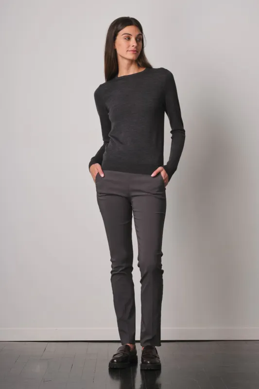 LOUIS Signature Grey sold by Avenue Montaigne