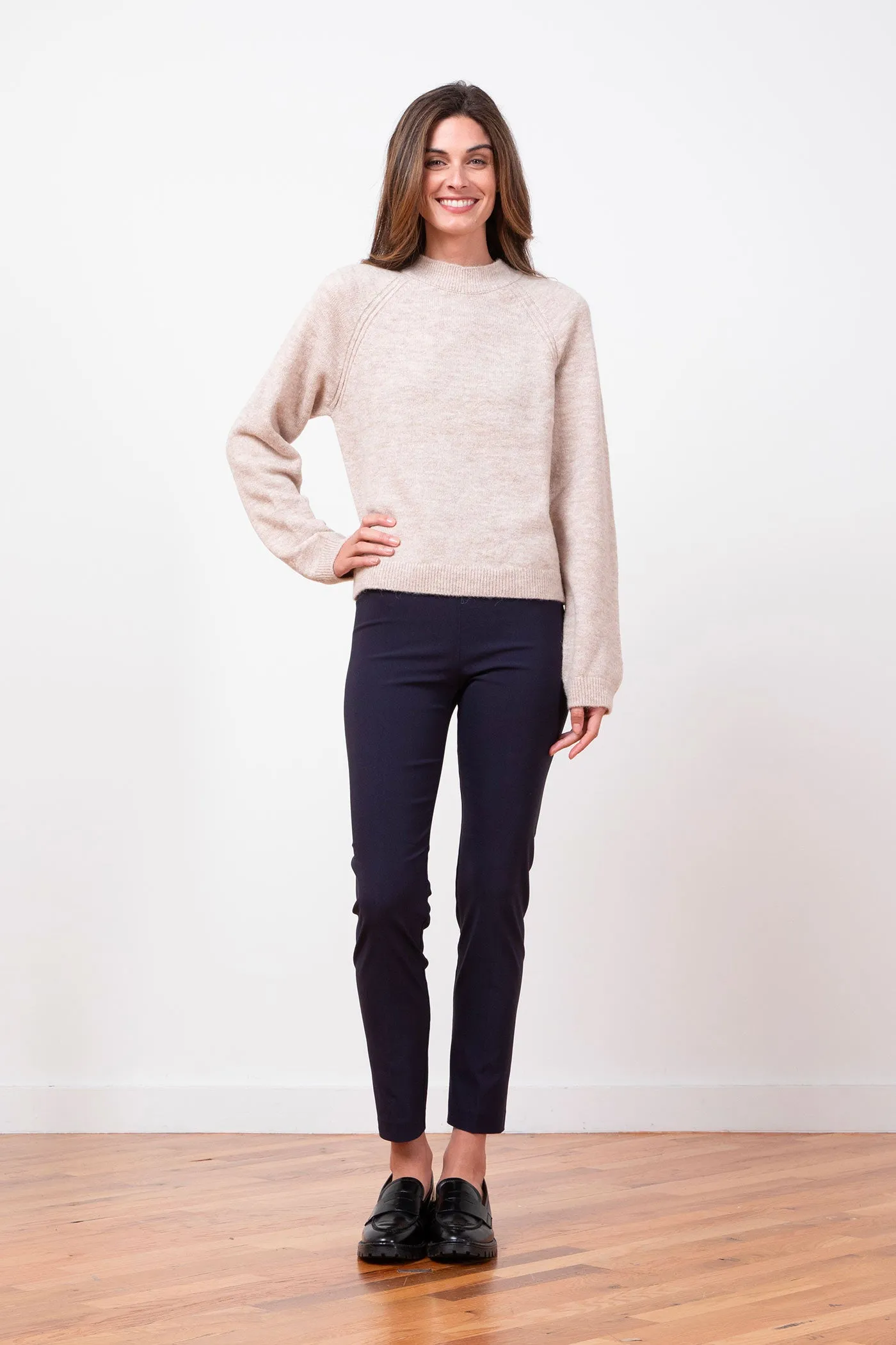 LILI Signature Navy sold by Avenue Montaigne