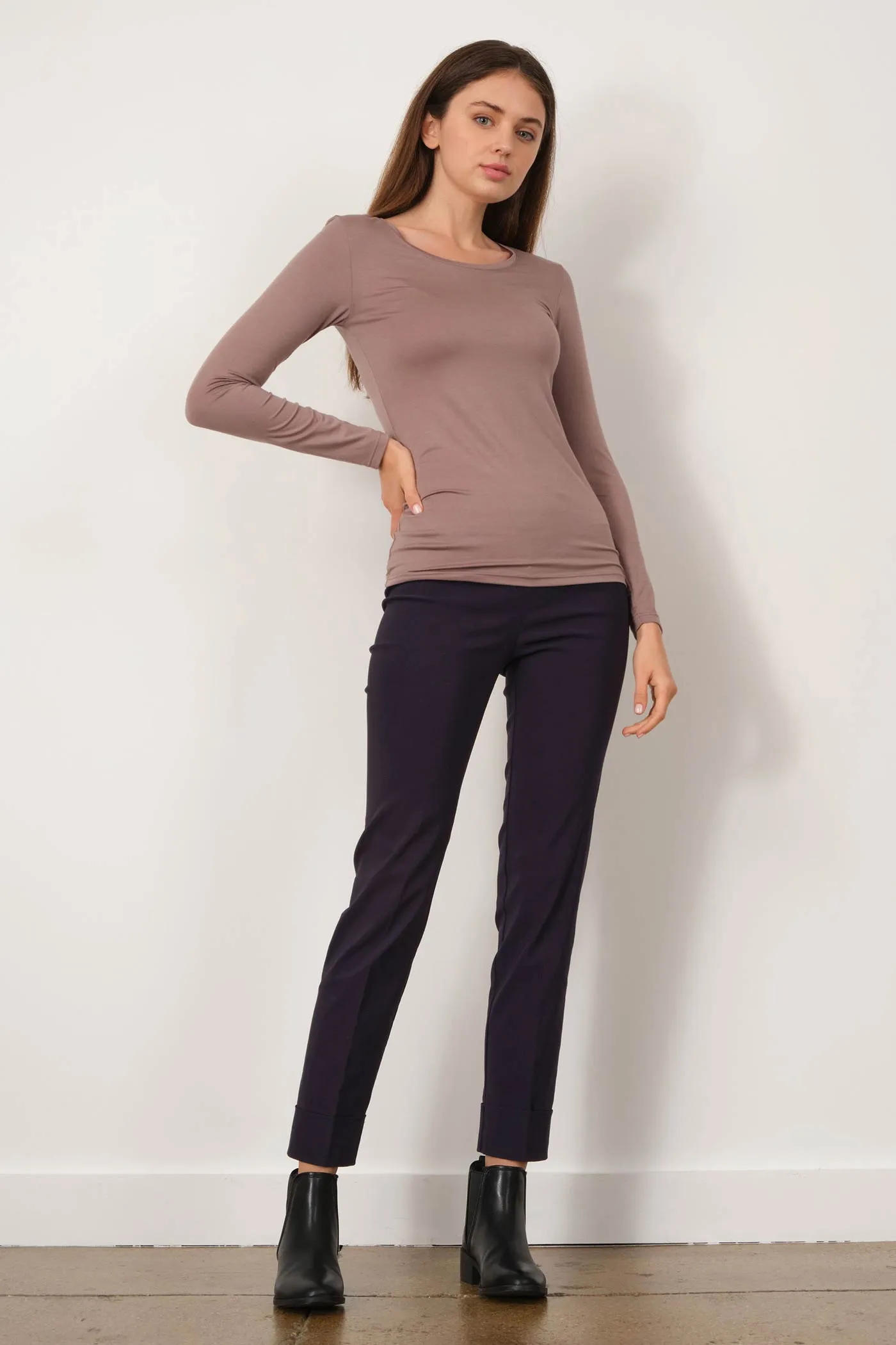 FRANCO Signature Navy sold by Avenue Montaigne