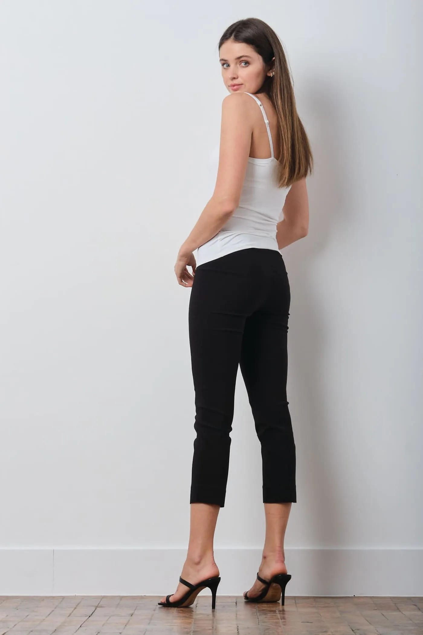 BRIGITTE Signature Black sold by Avenue Montaigne product image thumbnail 3