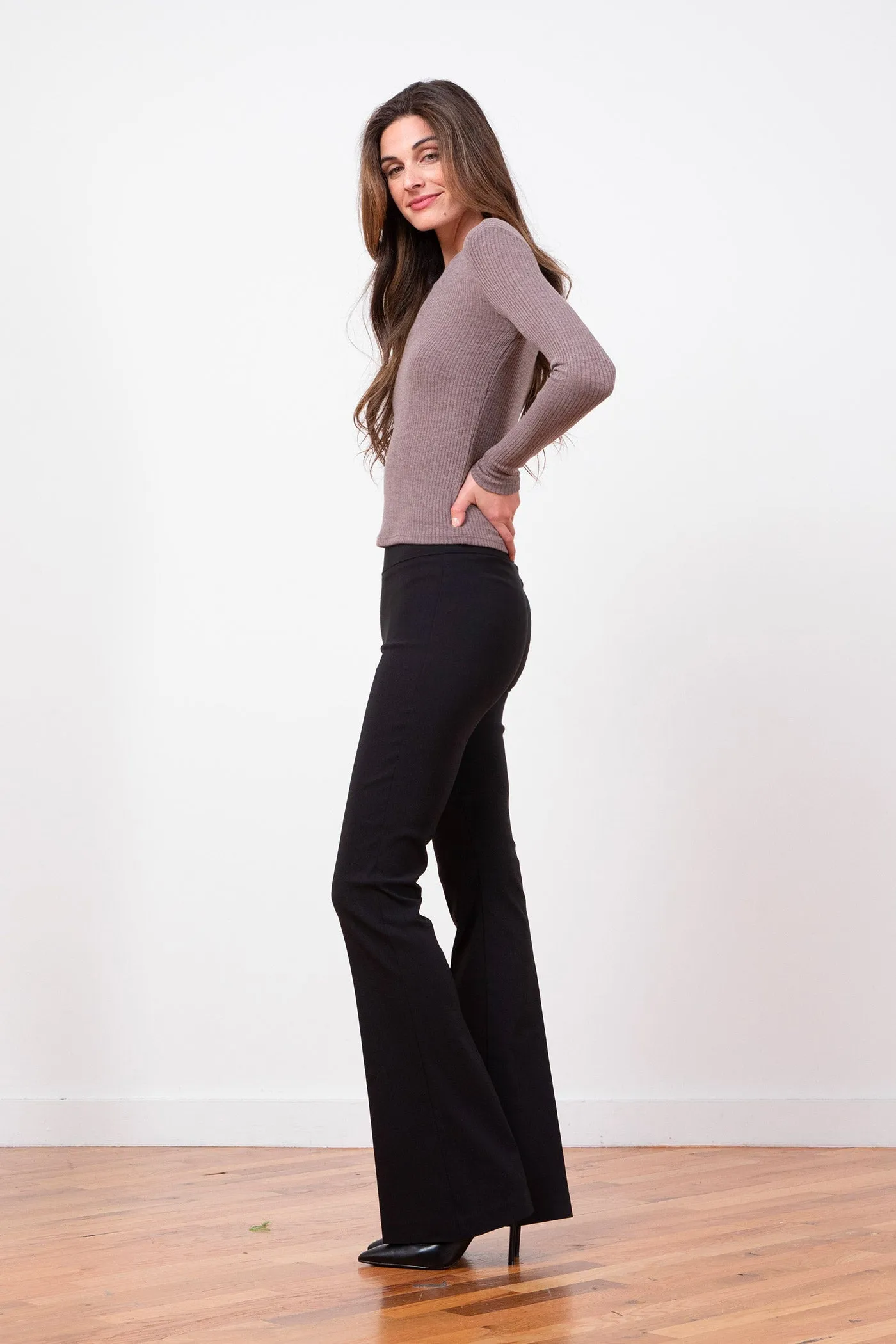 BELLINI Signature Black sold by Avenue Montaigne product image thumbnail 2