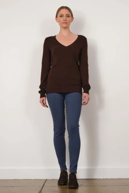 PULL ON SKINNY Denim sold by Avenue Montaigne