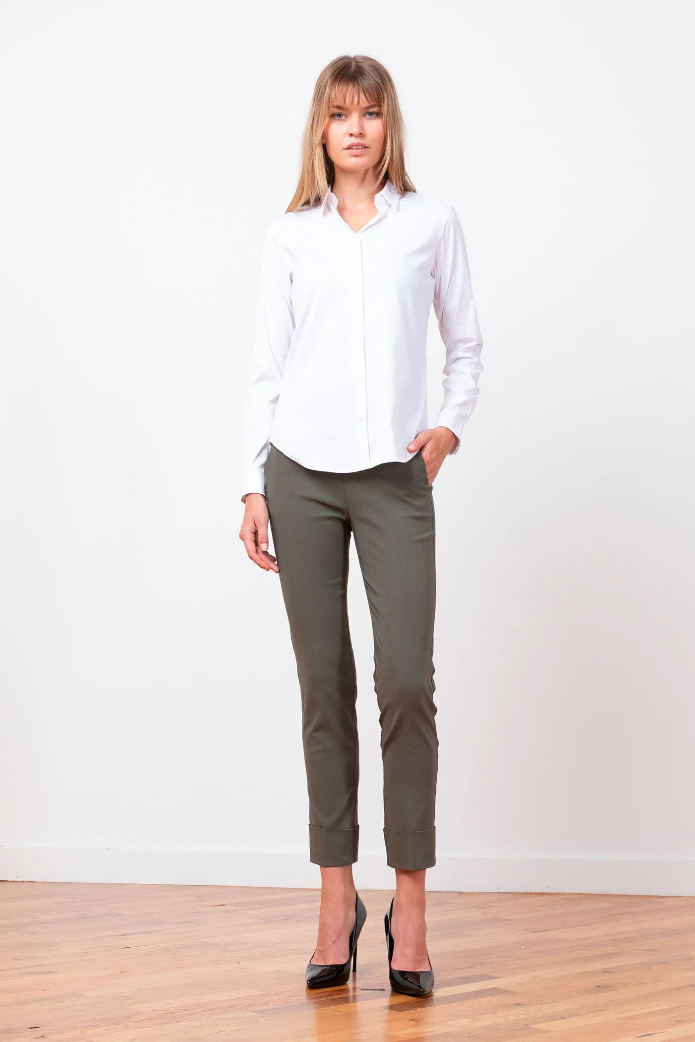 BEN Signature Olive Green sold by Avenue Montaigne