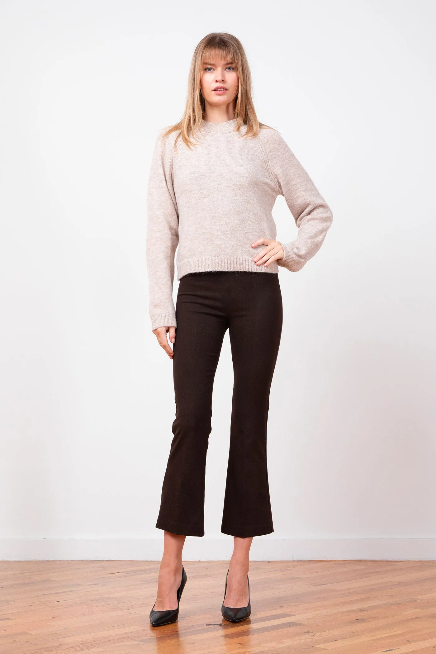 LEO Flannel Brown sold by Avenue Montaigne