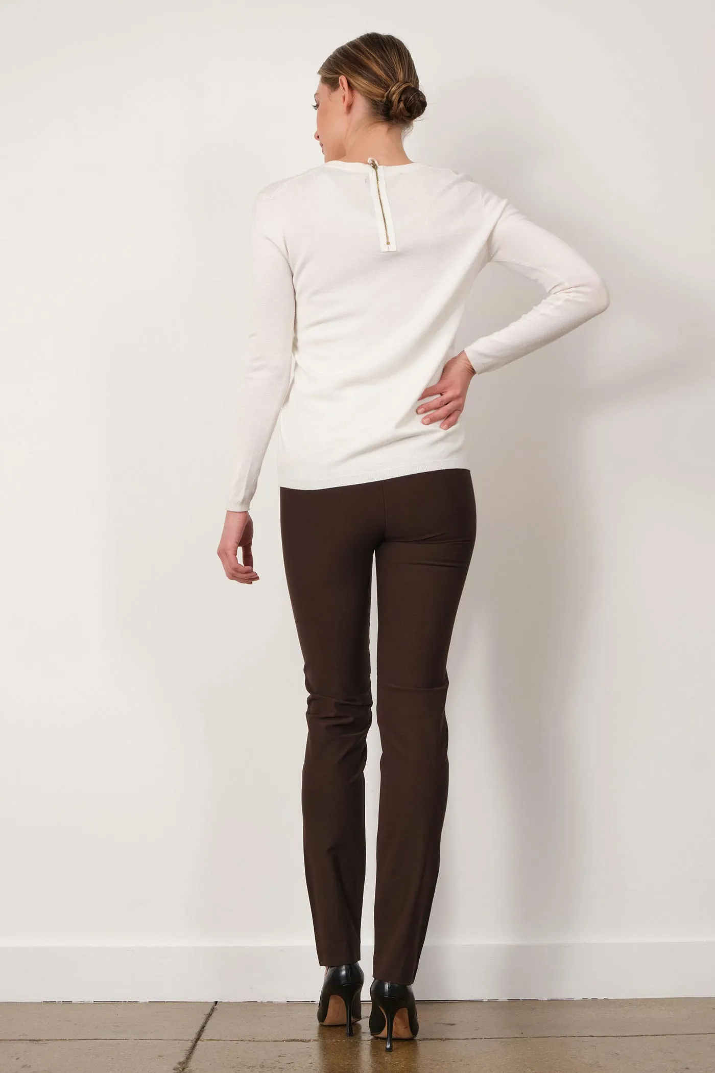 BILLY 2-Way Stretch Brown sold by Avenue Montaigne product image thumbnail 2