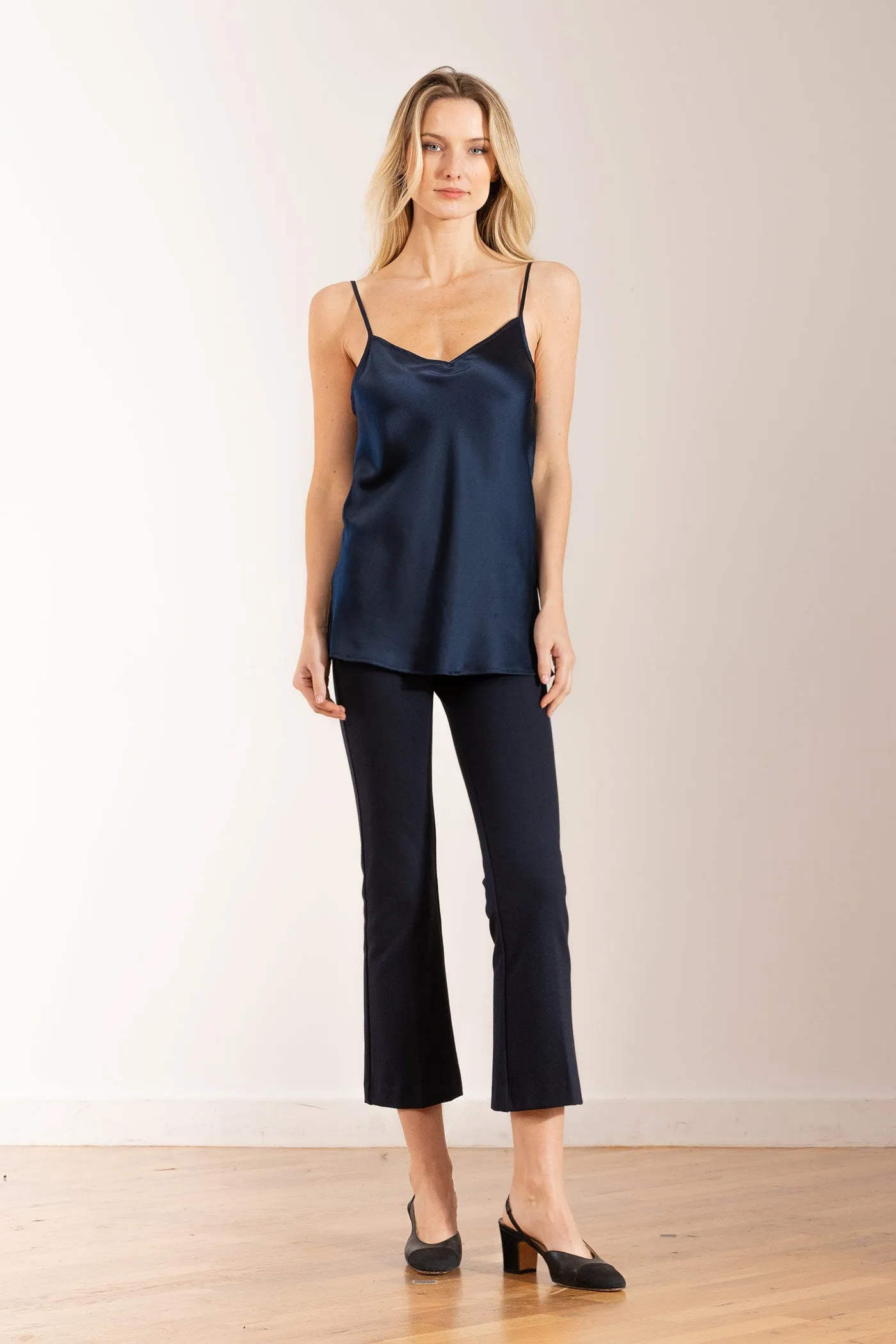 LEO 4-Way Stretch Navy sold by Avenue Montaigne