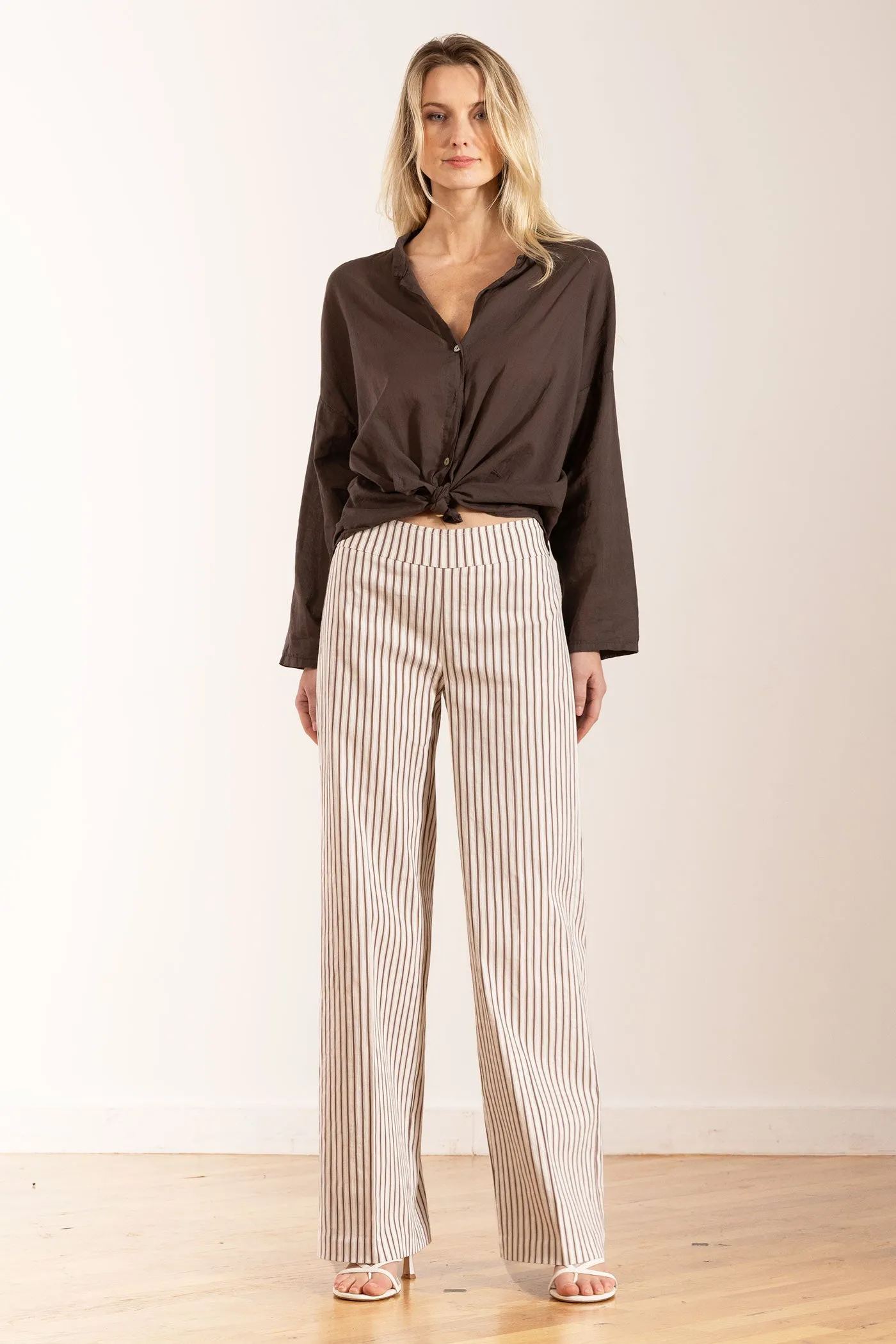 FLAVIA Bistro Cognac sold by Avenue Montaigne