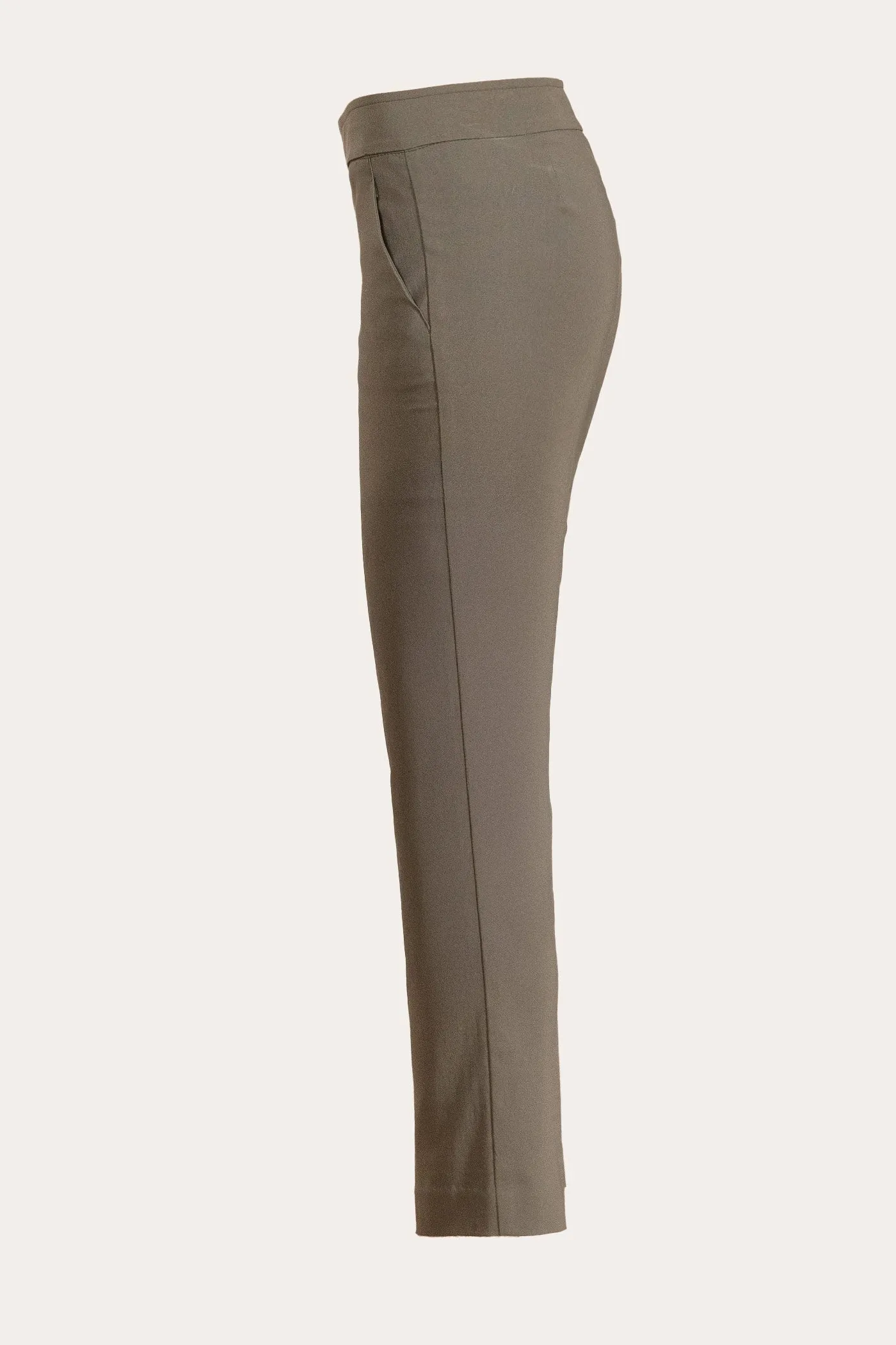 LULU Signature Olive Green sold by Avenue Montaigne product image thumbnail 4