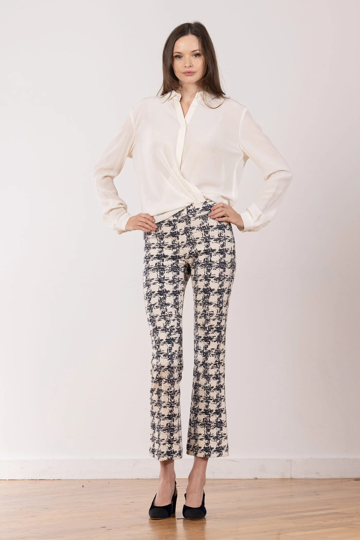 LEO Boucle Houndstooth Navy sold by Avenue Montaigne