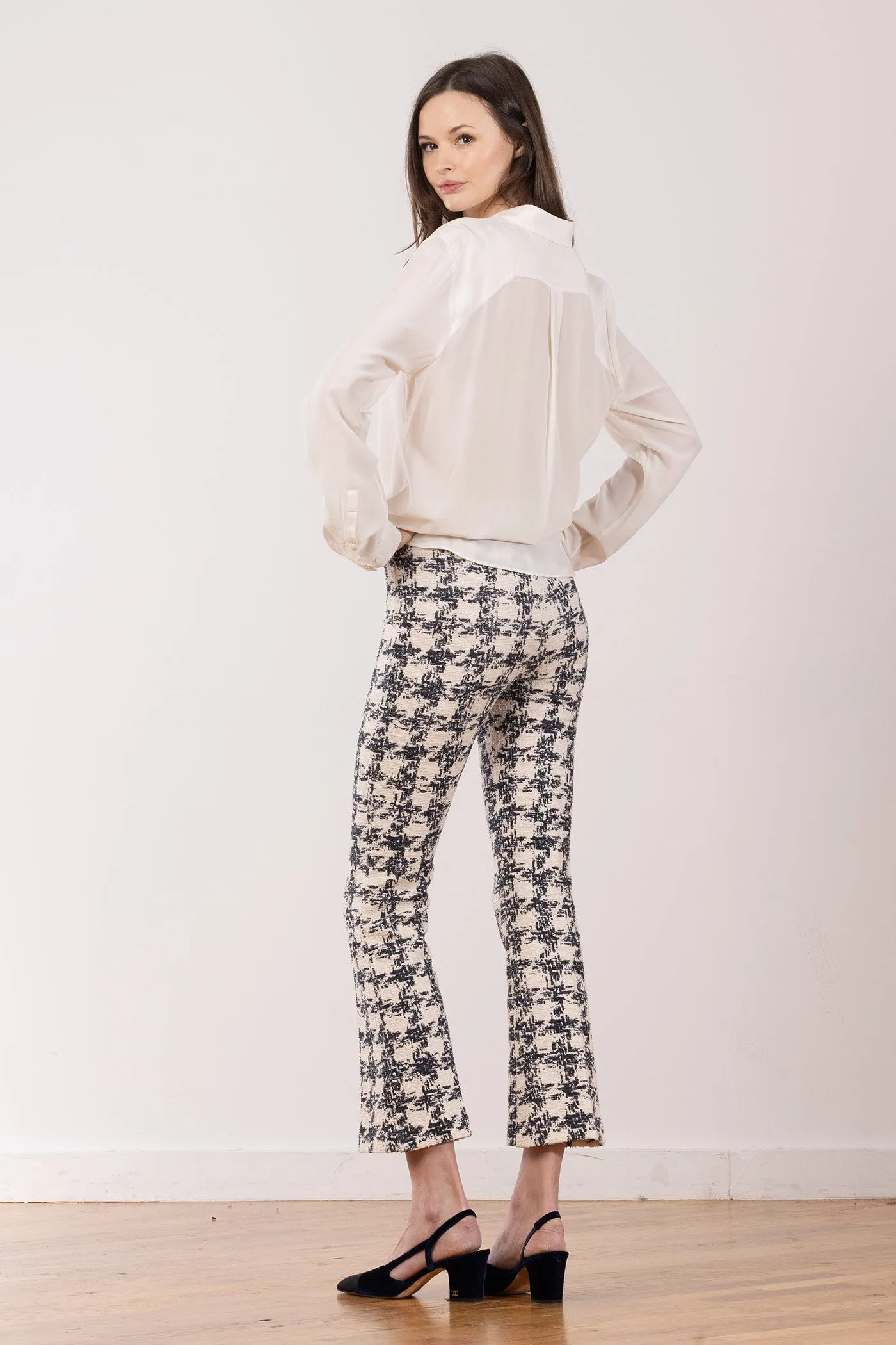 LEO Boucle Houndstooth Navy sold by Avenue Montaigne product image thumbnail 3