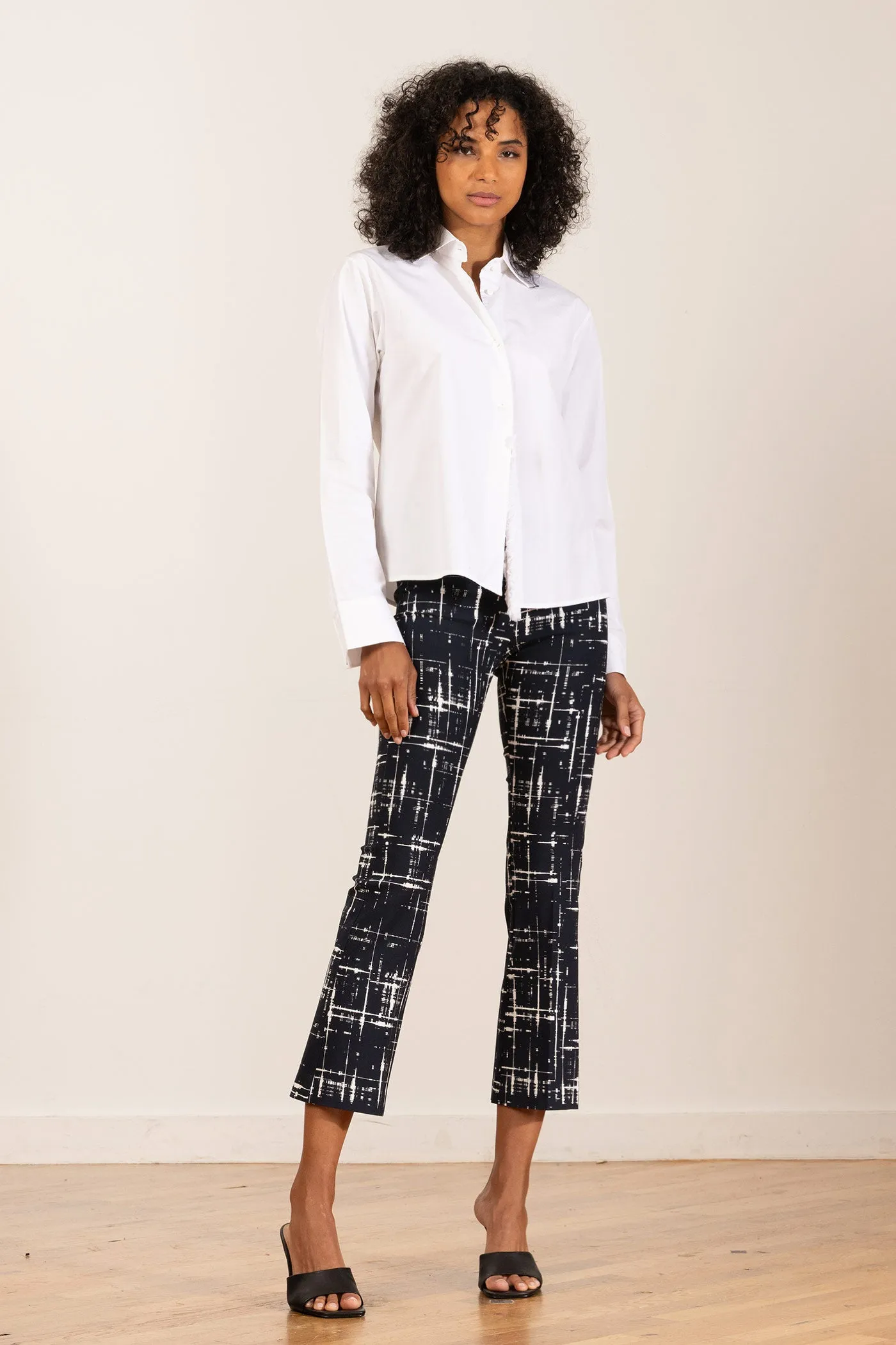 LEO Graffiti Navy sold by Avenue Montaigne