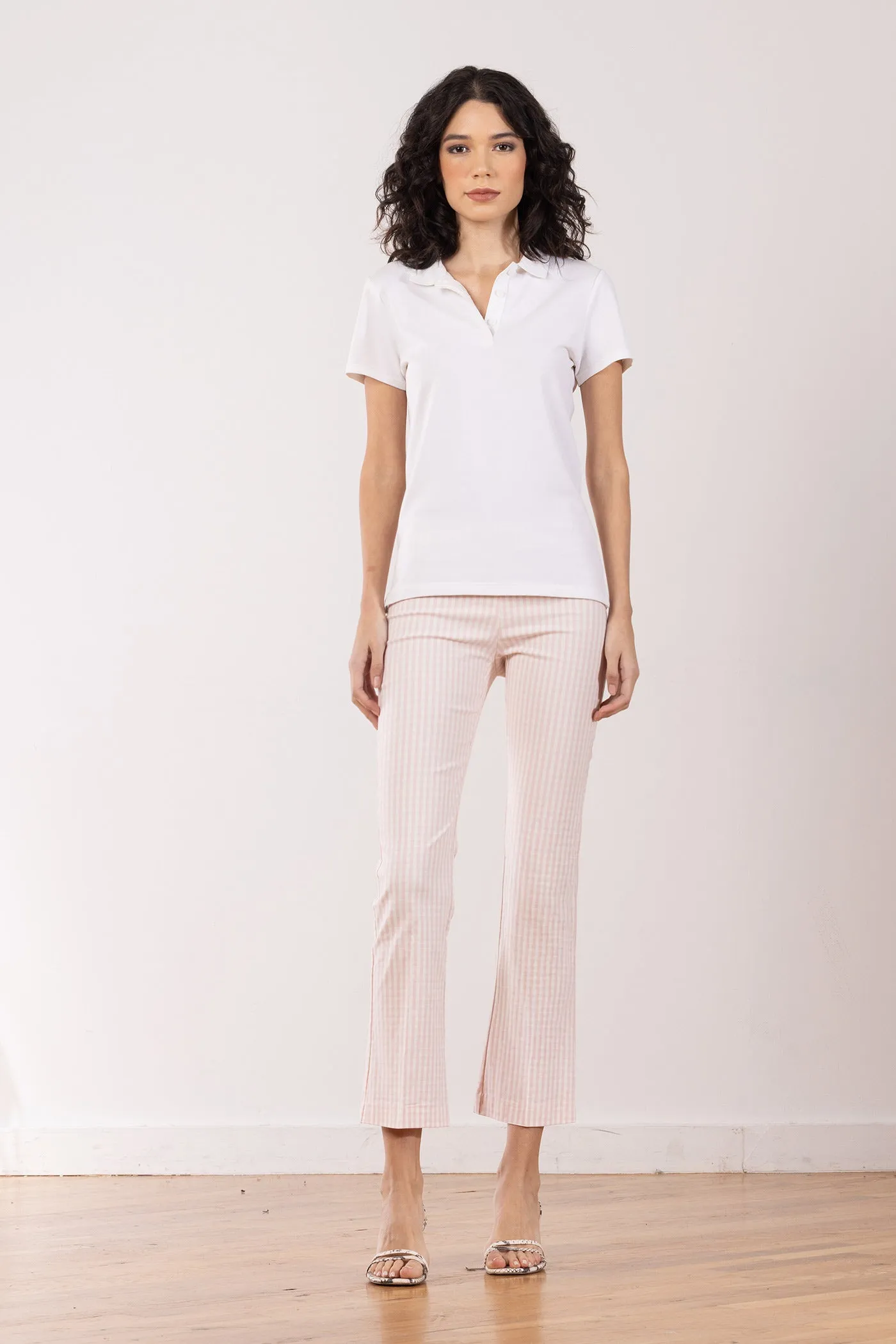 LEO Check Powder sold by Avenue Montaigne