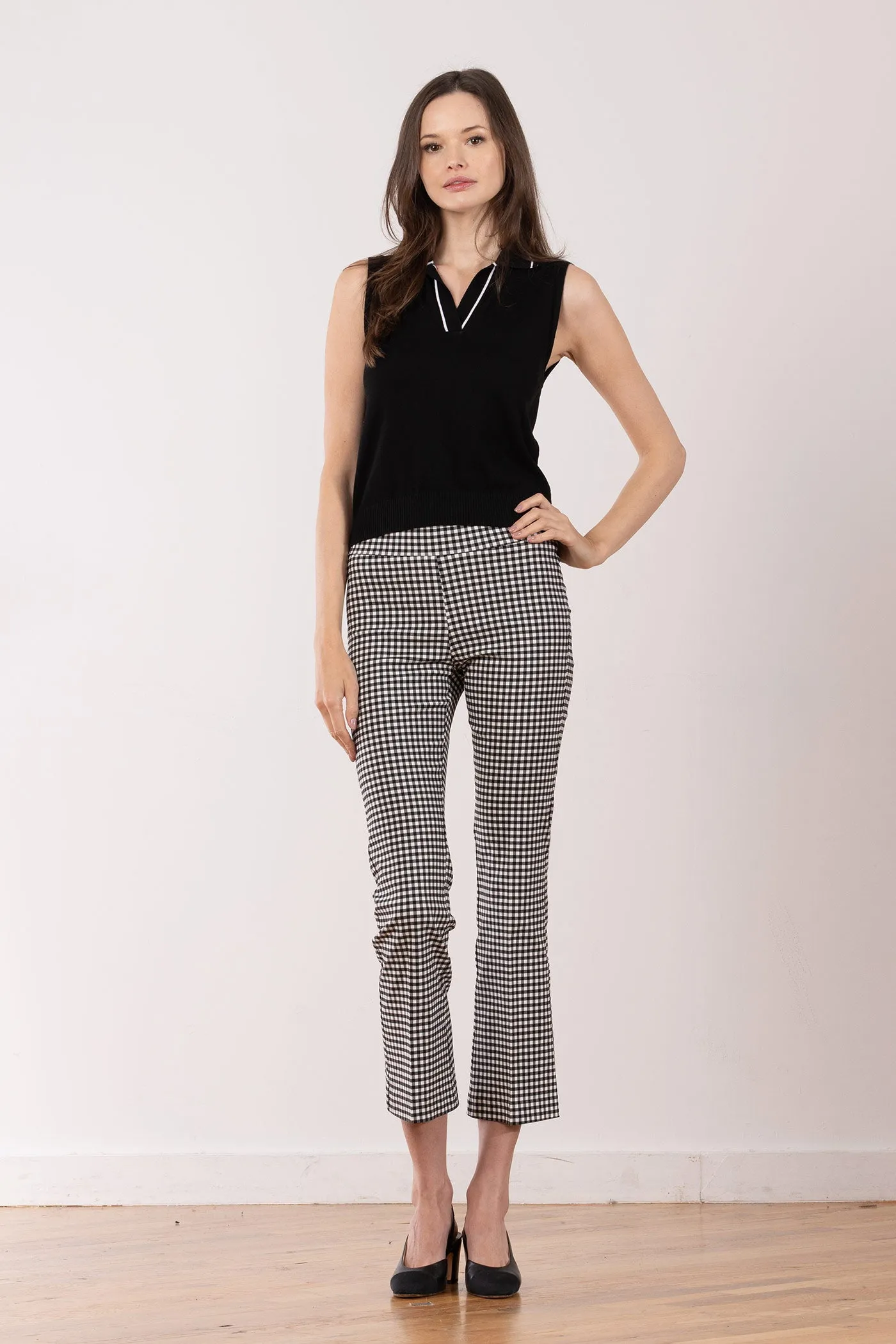 LEO Check Black sold by Avenue Montaigne