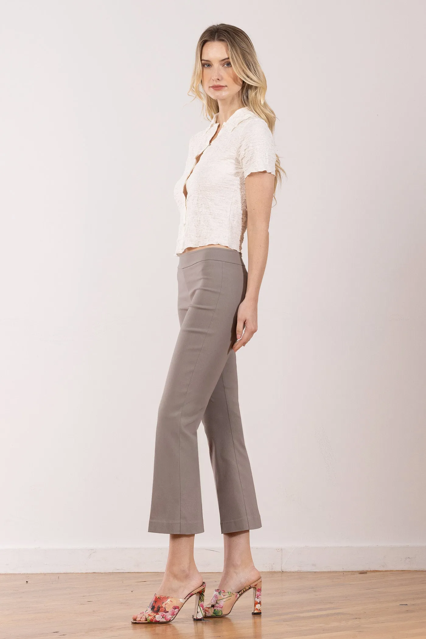 LEO Signature Stone sold by Avenue Montaigne product image thumbnail 2