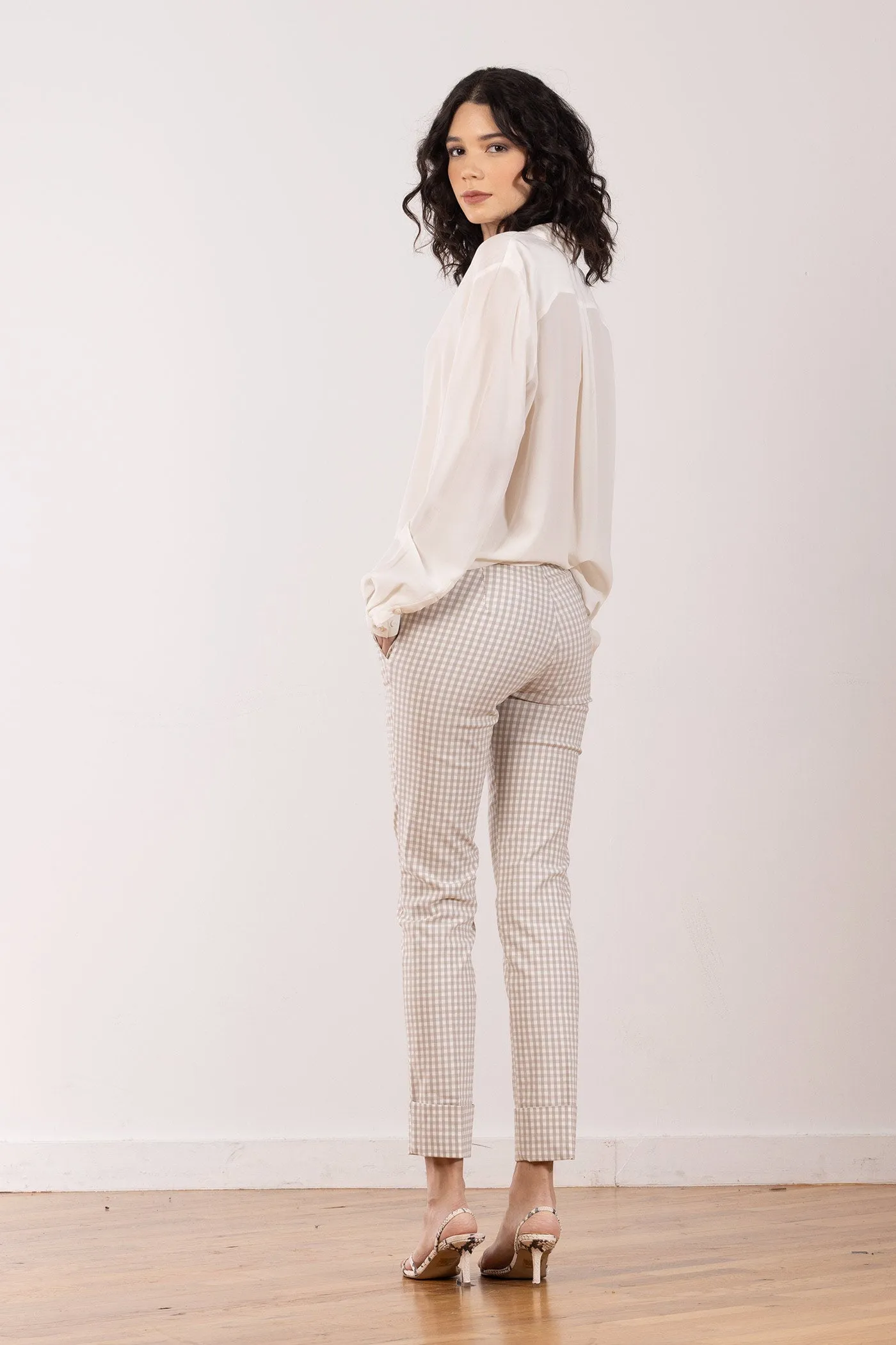 BEN Check Beige sold by Avenue Montaigne product image thumbnail 3