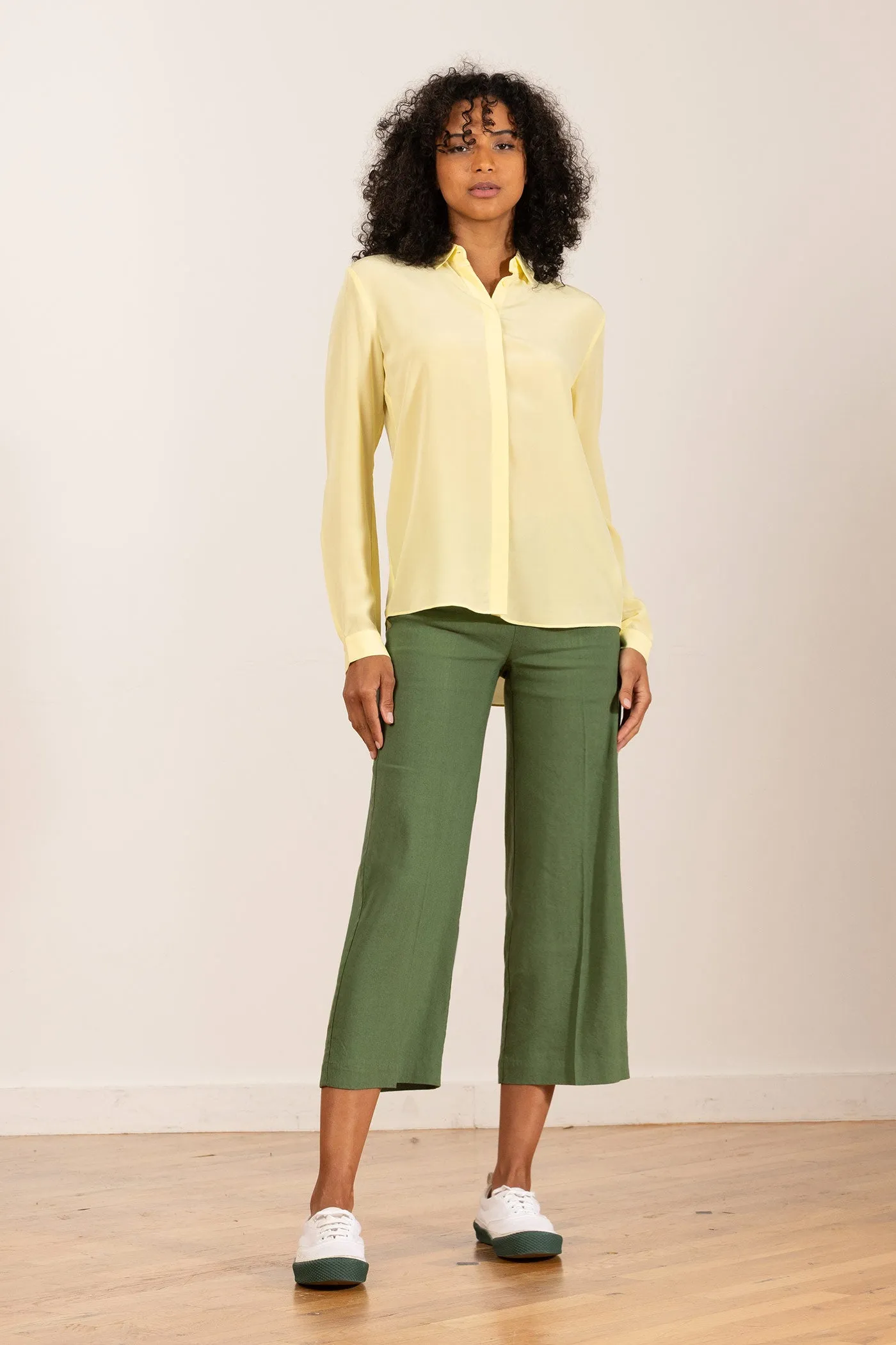 ALEX Linen Verde sold by Avenue Montaigne