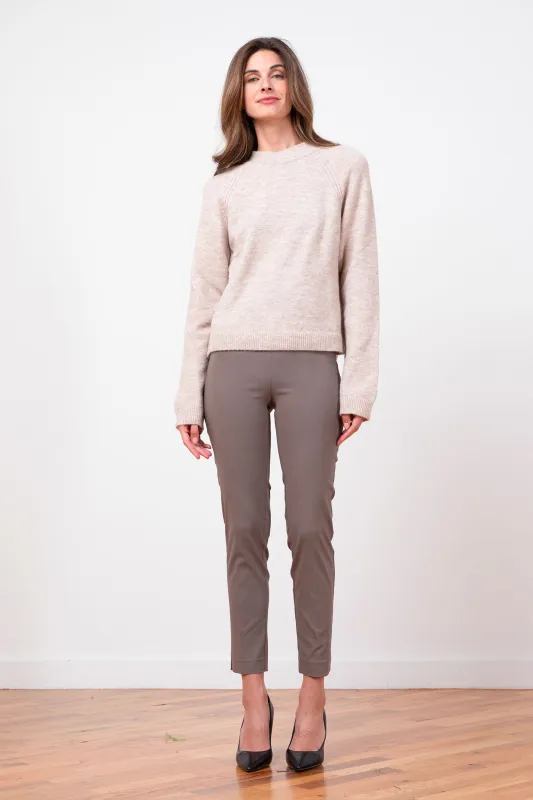 PARS Signature Stone sold by Avenue Montaigne