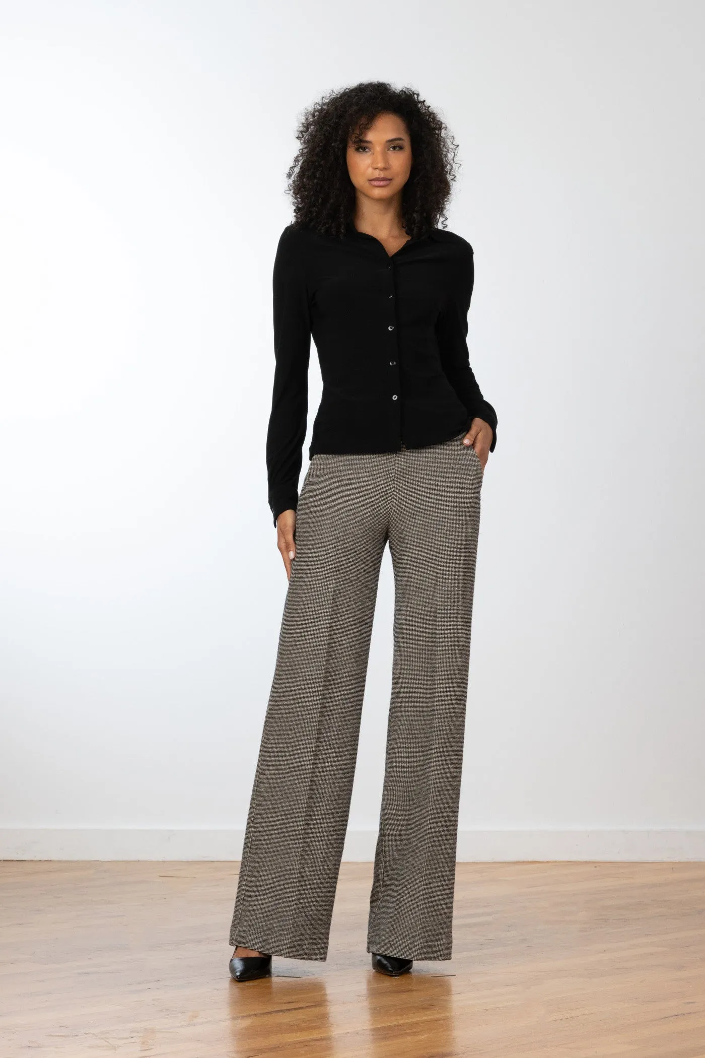 CARLA Prestige sold by Avenue Montaigne