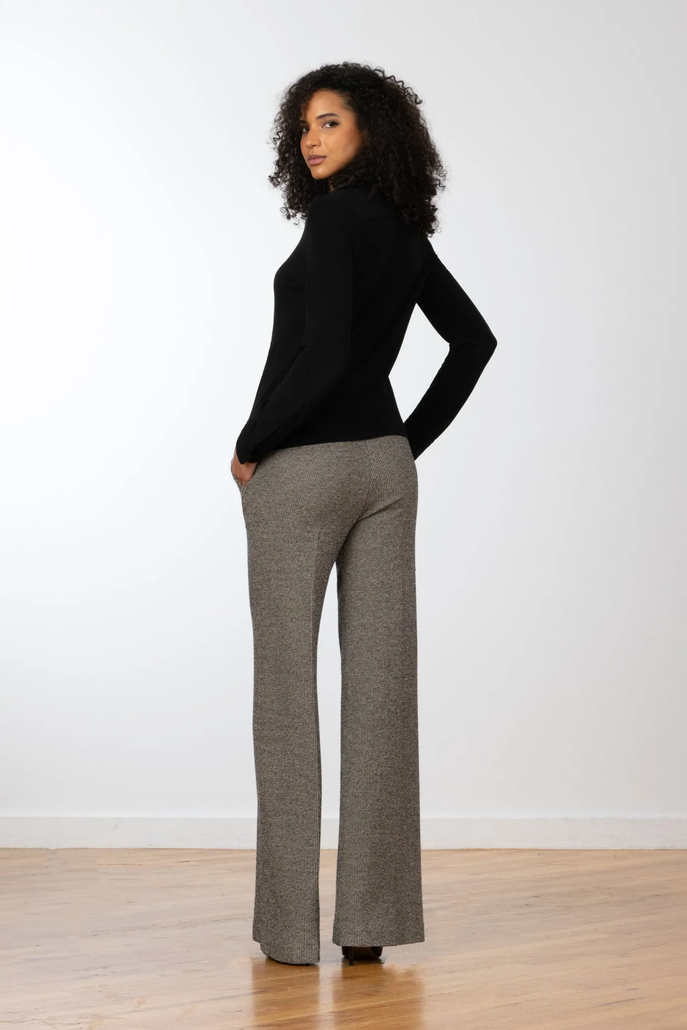 CARLA Prestige sold by Avenue Montaigne product image thumbnail 3