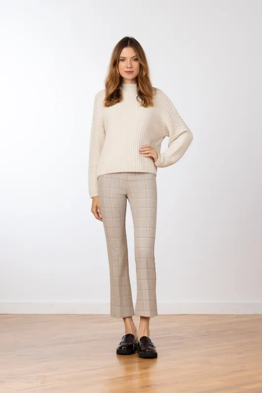 LEO Plaidure sold by Avenue Montaigne