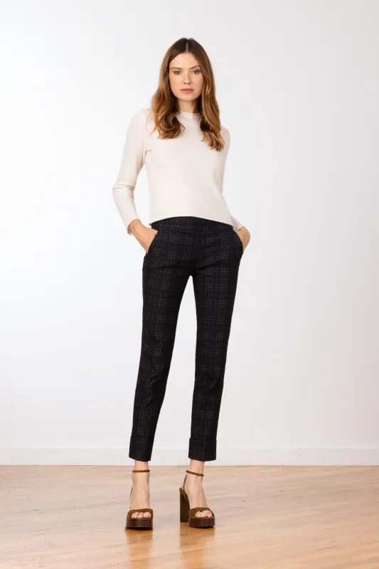 BEN Smoky sold by Avenue Montaigne