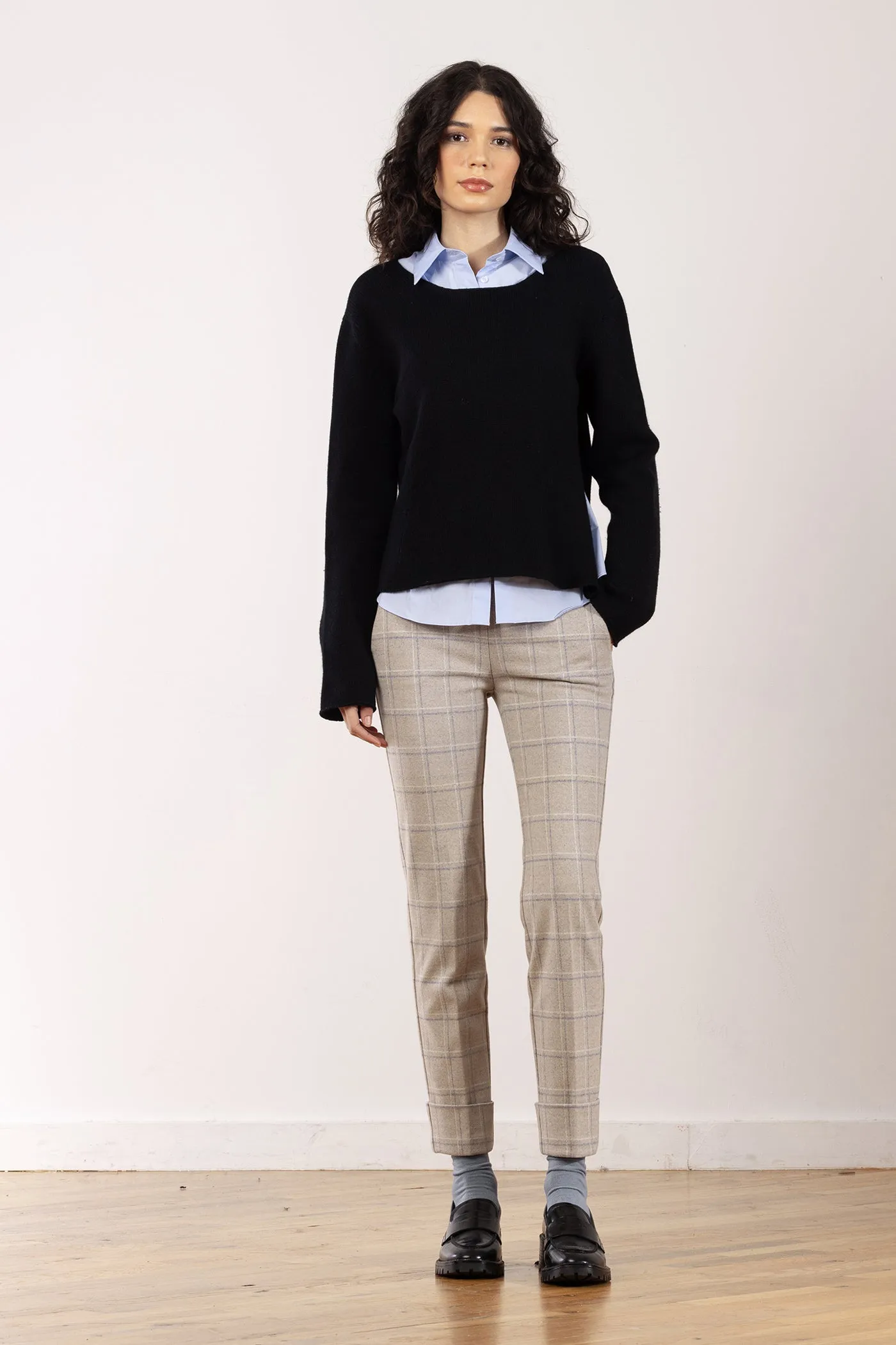 BEN Plaidure sold by Avenue Montaigne