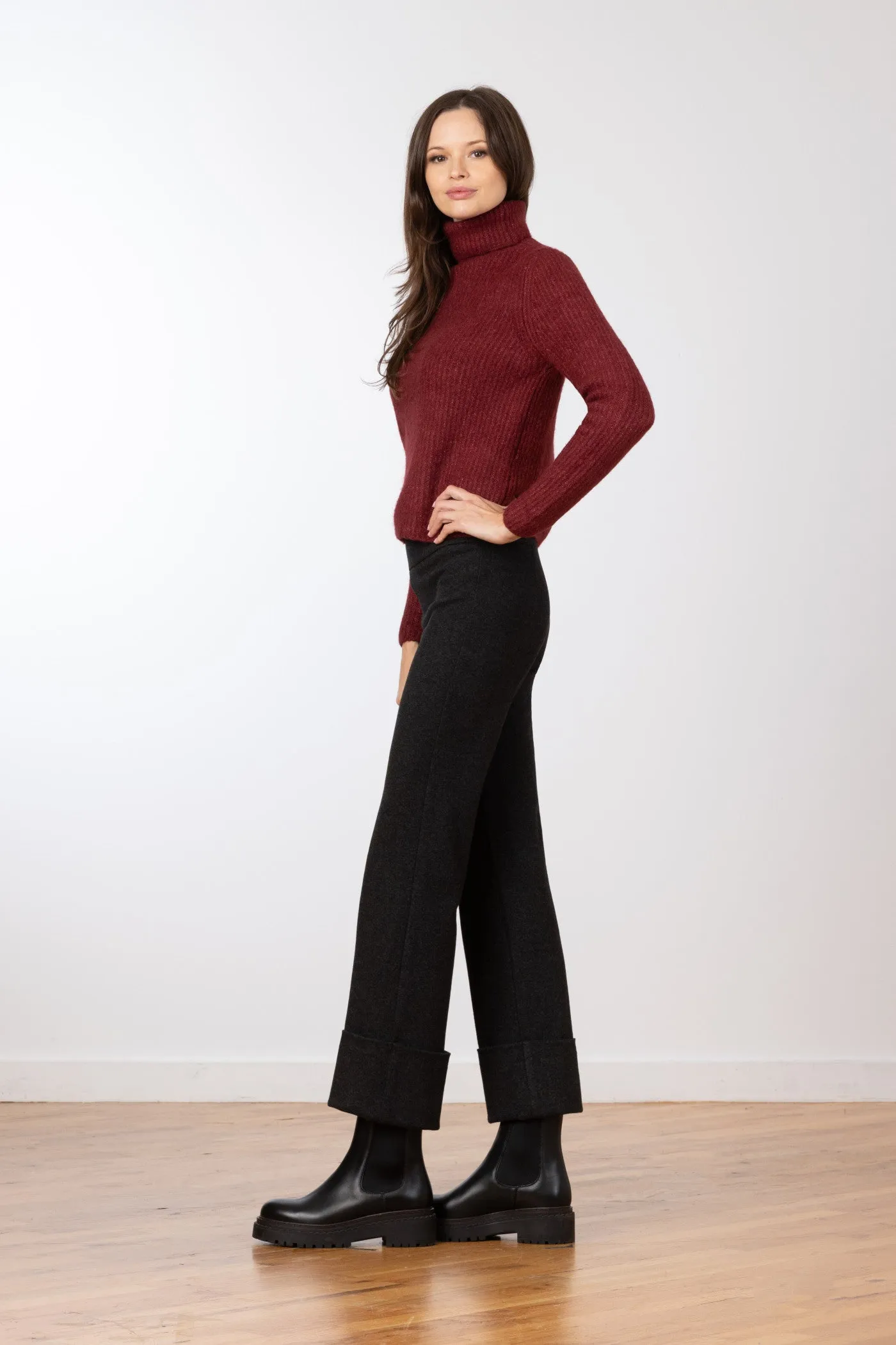 BONNIE Cozy Charcoal sold by Avenue Montaigne product image thumbnail 3