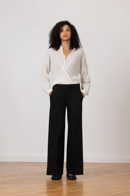 CARLA Cotton Stretch Black sold by Avenue Montaigne