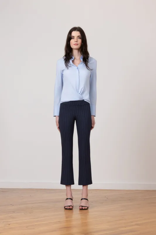 LEO Needle Line Navy made by Avenue Montaigne