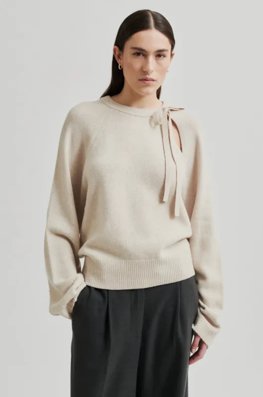 Joline Knit O-Neck sold by Second Female