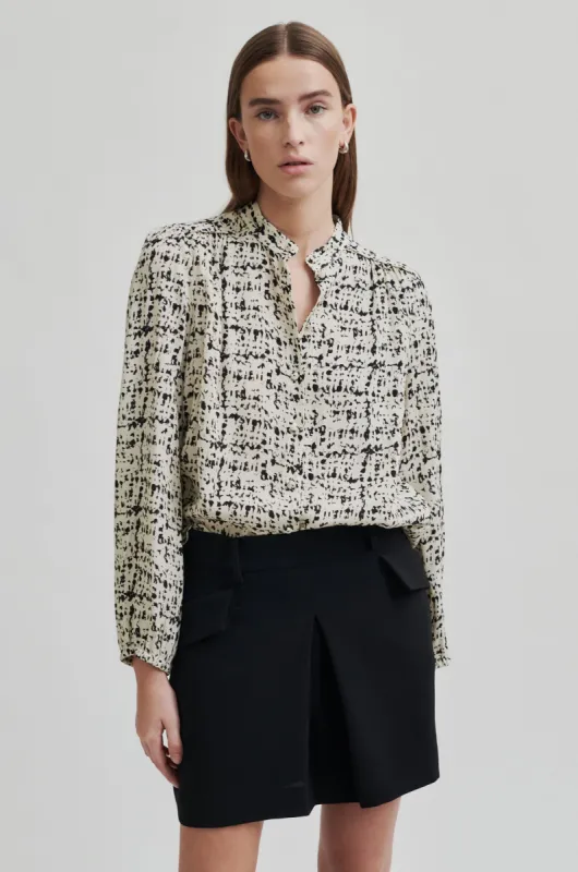 Fique Mini Skirt sold by Second Female