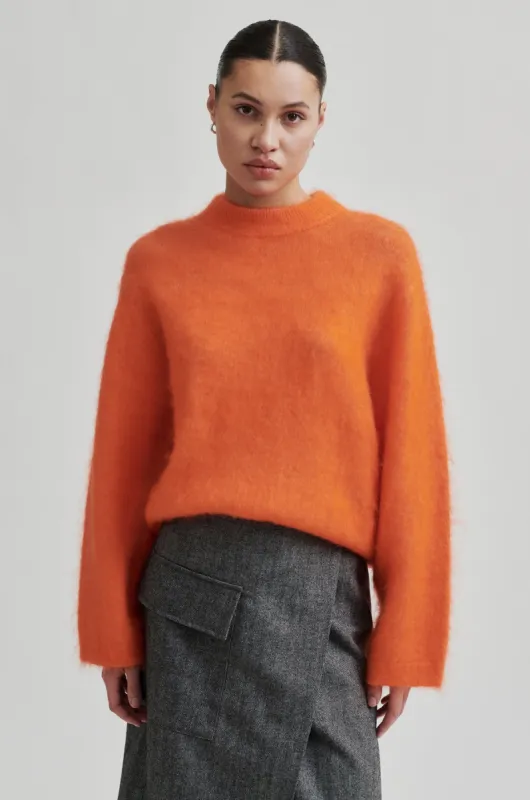 Anneleen Knit O-Neck sold by Second Female