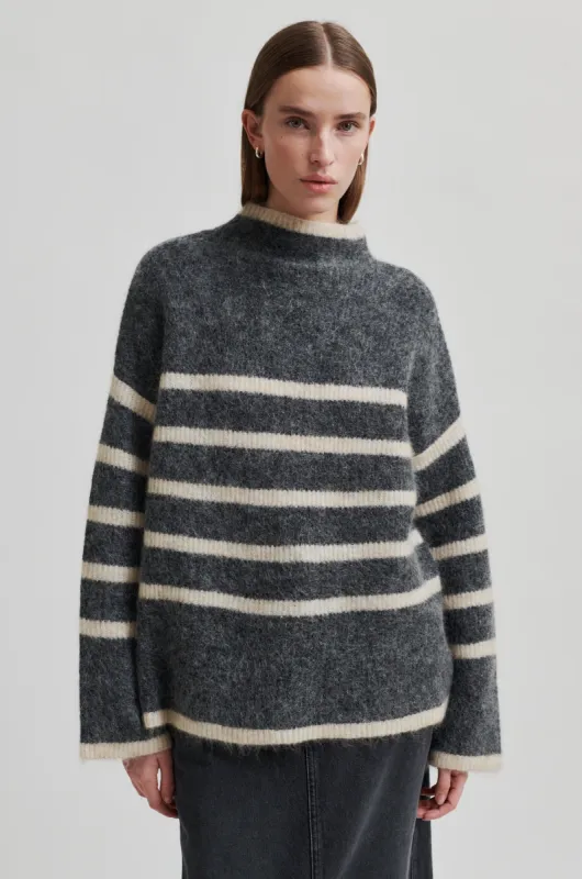 Ovalis Knit T-Neck sold by Second Female