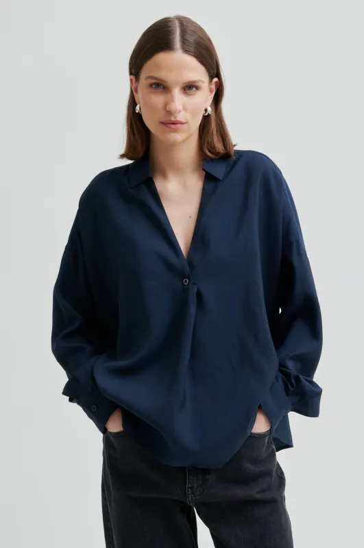 Timeline Blouse sold by Second Female