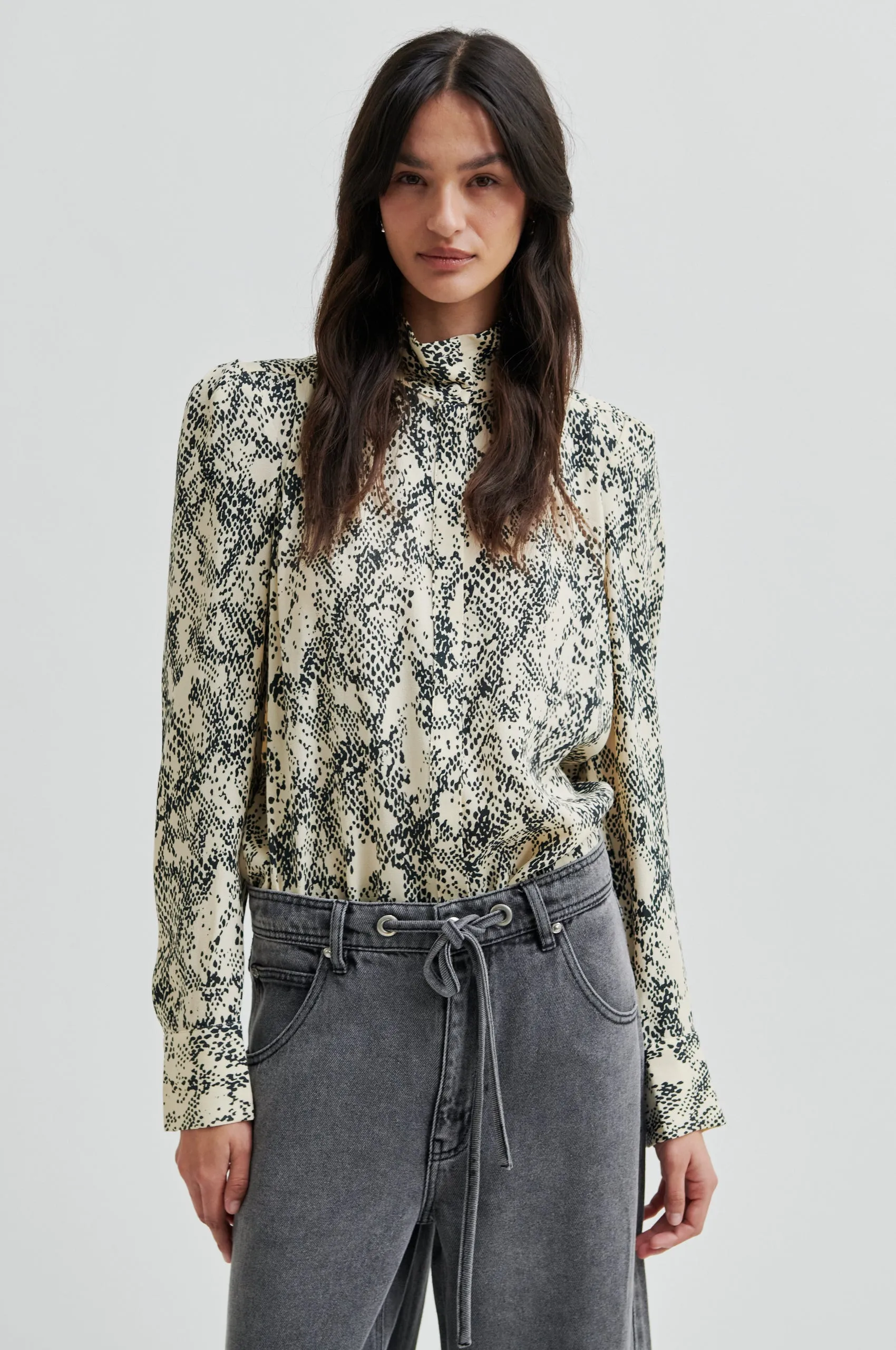 Sneaky Shirt sold by Second Female product image thumbnail 4