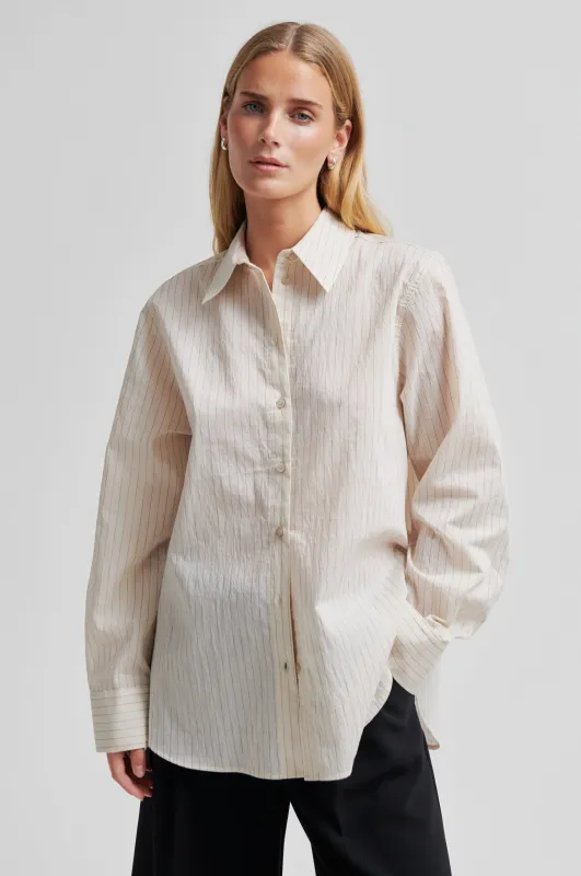 Flynn Button Shirt made by Second Female