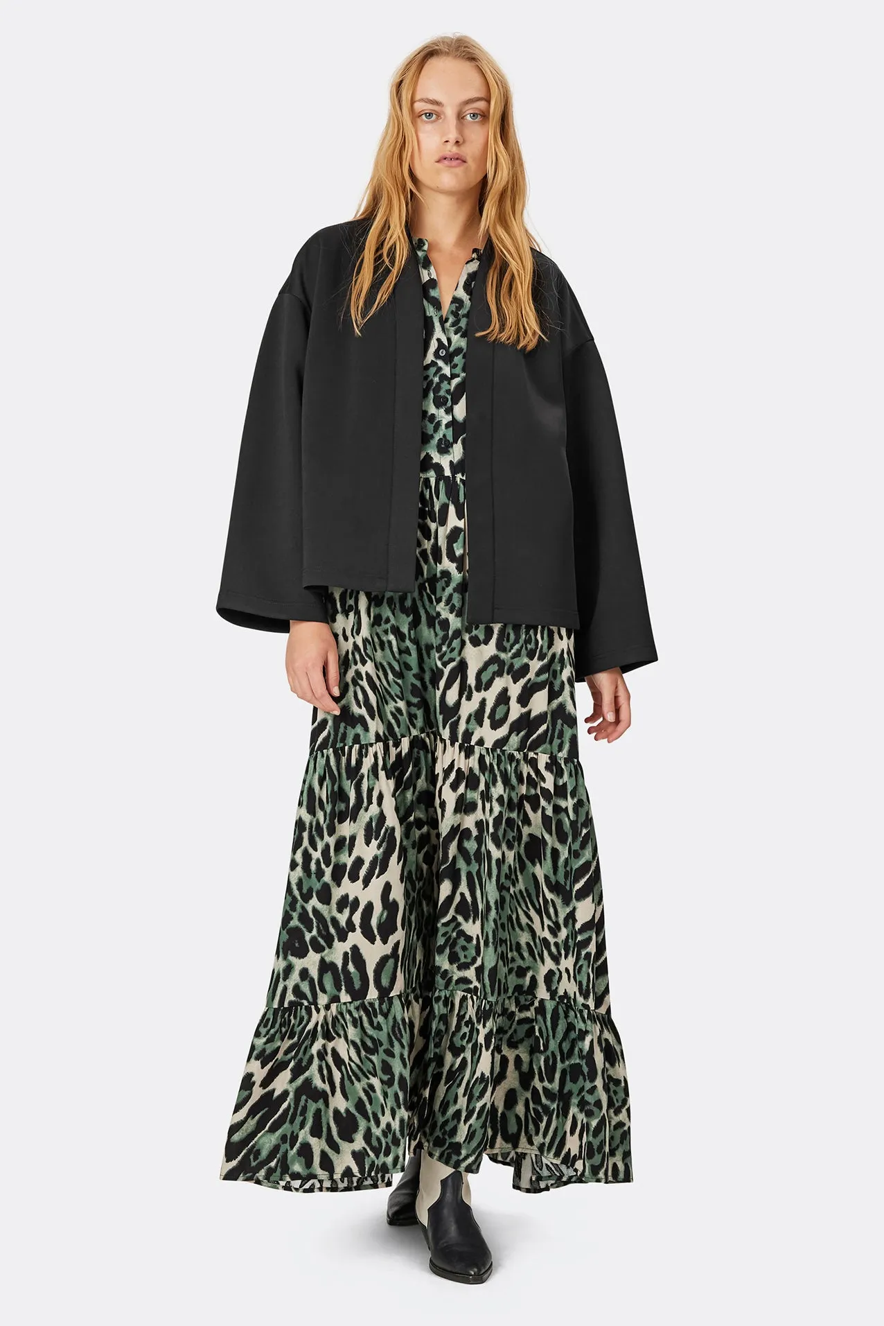 Tokyo Short kimono - Black sold by Lollys Laundry