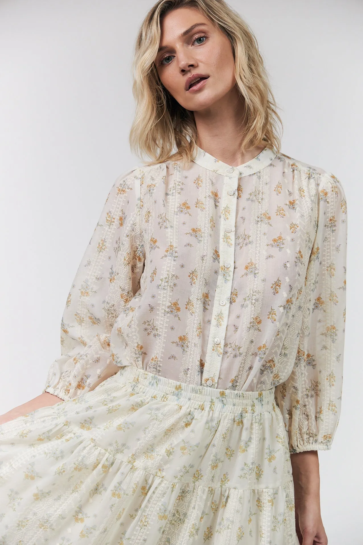 JuneLL Shirt - Creme sold by Lollys Laundry product image thumbnail 3