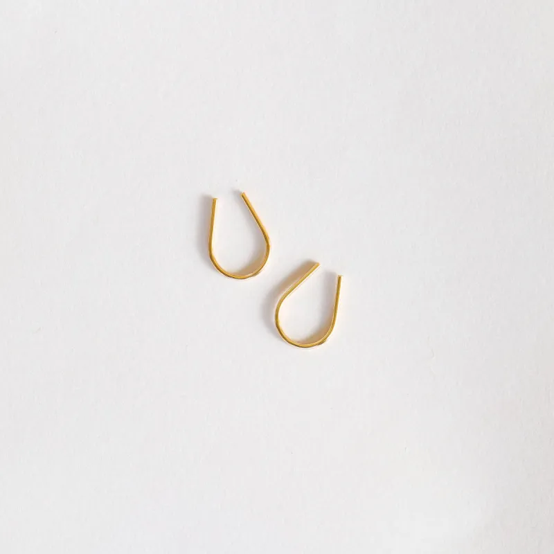 Minimalist Horseshoe sold by JaxKelly