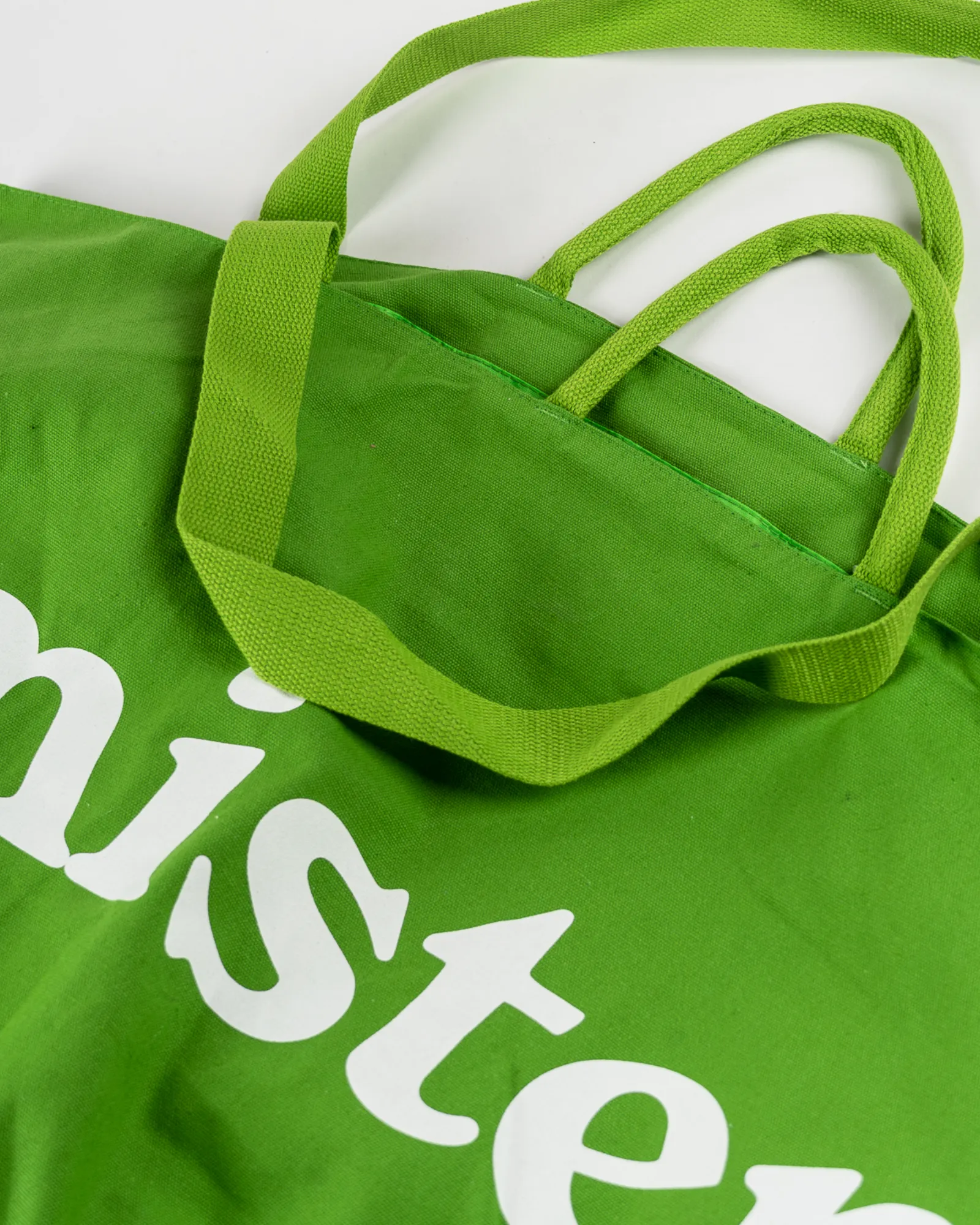 Mister Green - Accessory - Large Grow Bag/Tote - V2 - Green sold by Reception product image thumbnail 3