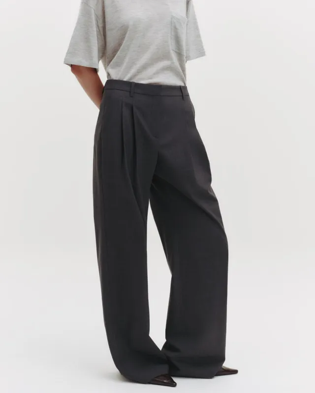 Sulli Pant in Ultrafine Stretch Suiting sold by TWP CLOTHING