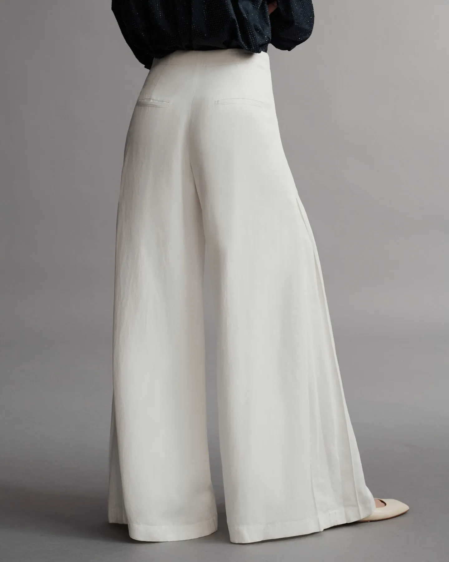 Stevie pant in Coated Viscose Linen sold by TWP CLOTHING product image thumbnail 4