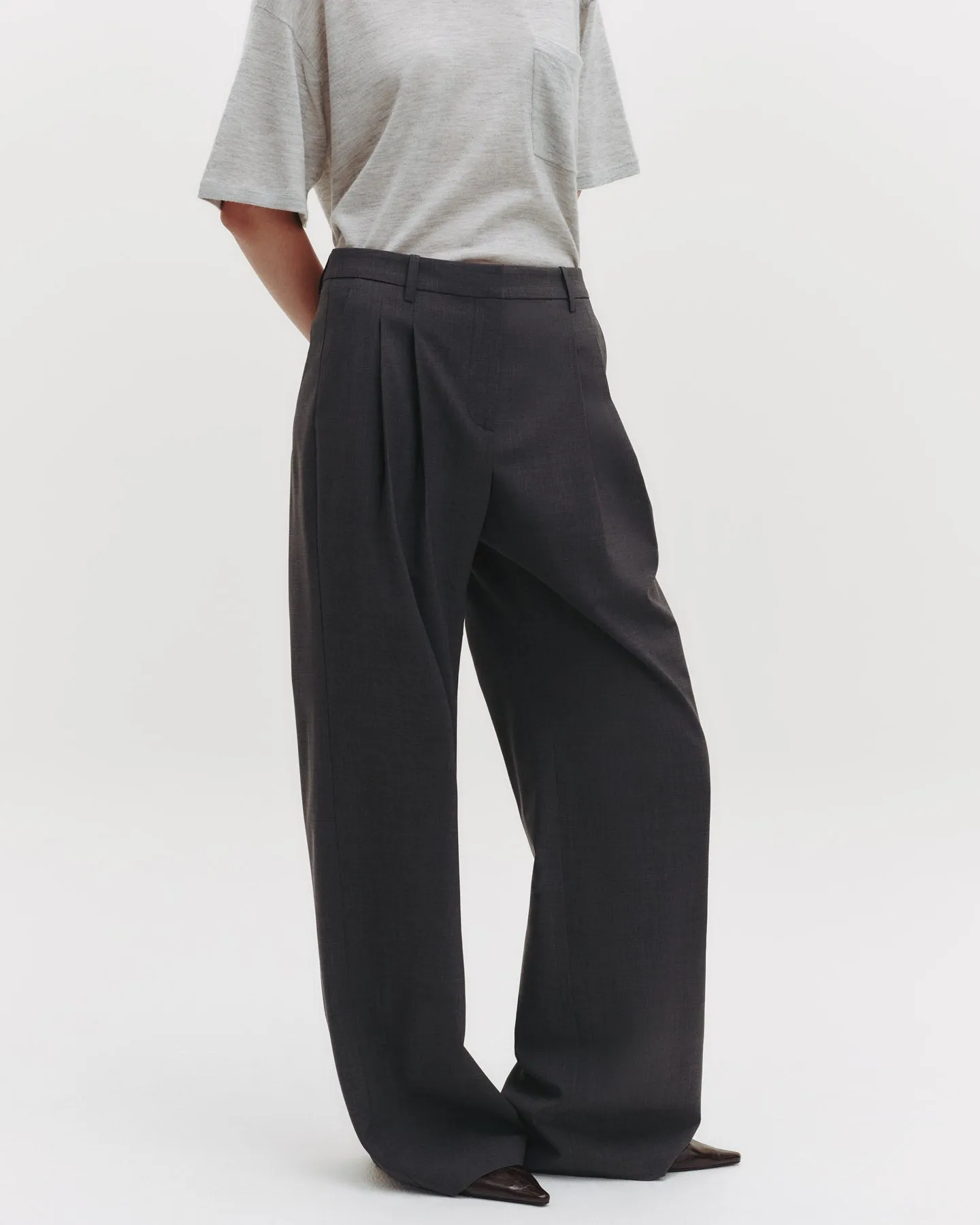 Sulli Pant in Ultrafine Stretch Suiting sold by TWP CLOTHING product image thumbnail 2
