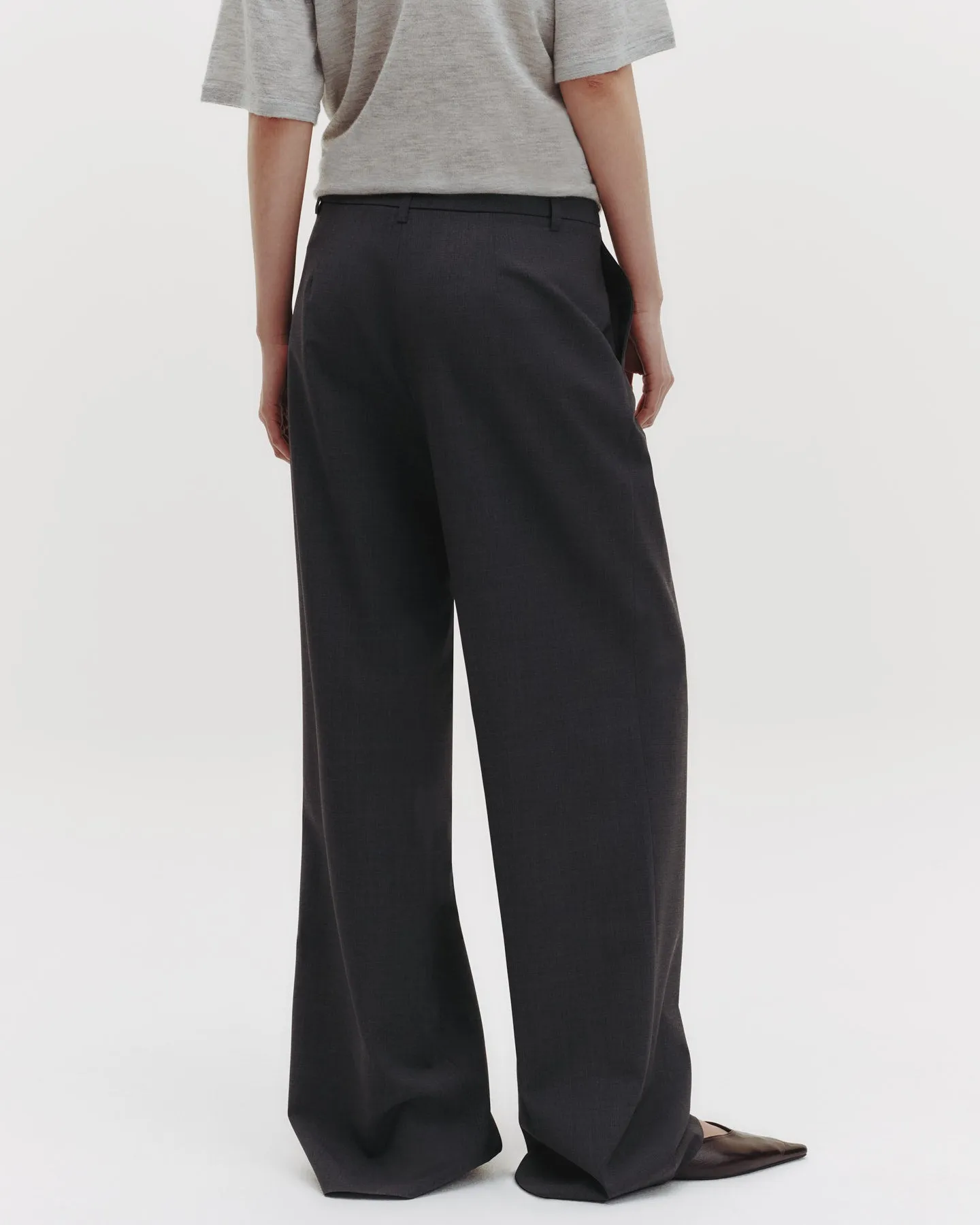 Sulli Pant in Ultrafine Stretch Suiting sold by TWP CLOTHING product image thumbnail 3