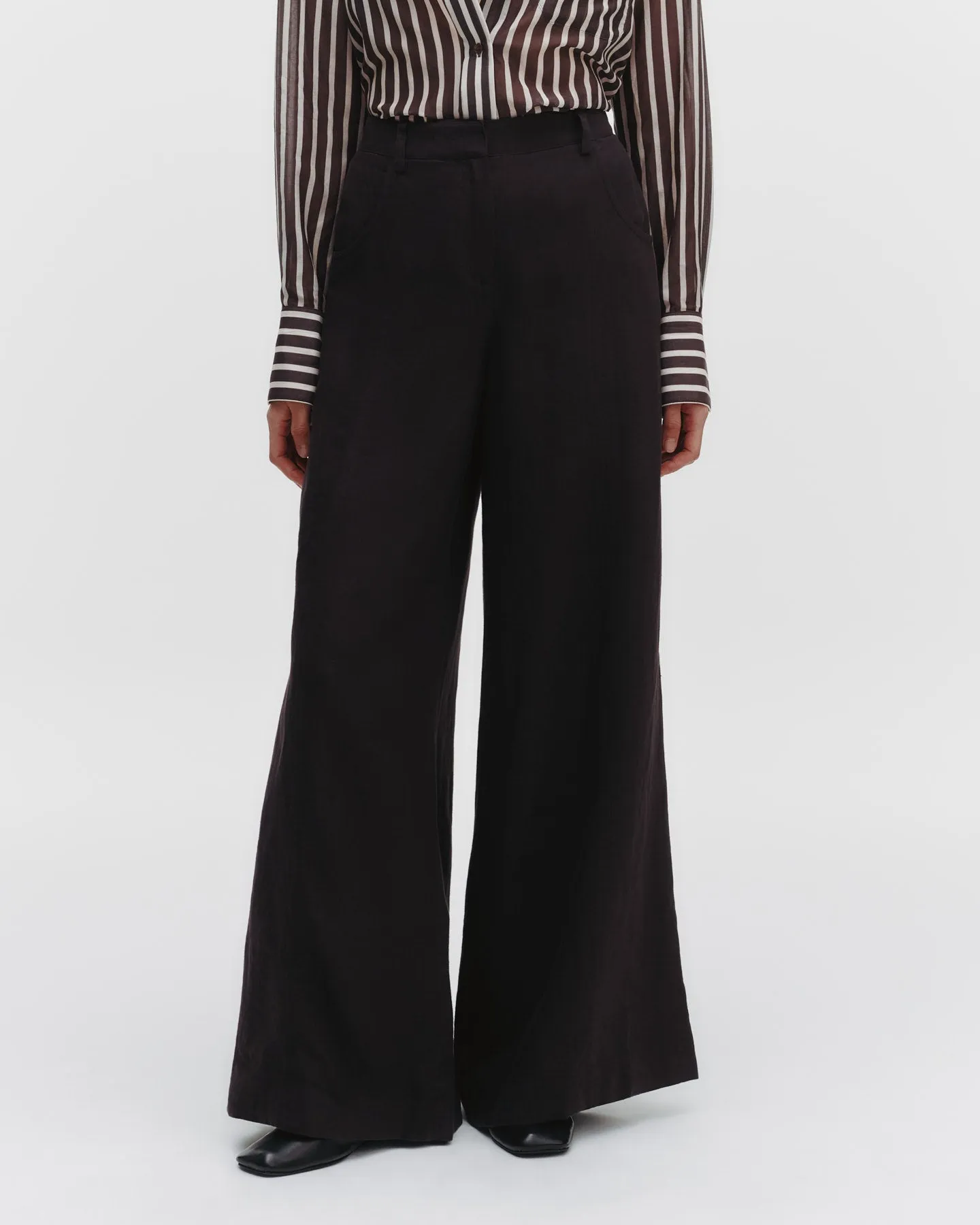 Dee's Trouser in Washed Linen sold by TWP CLOTHING product image thumbnail 3