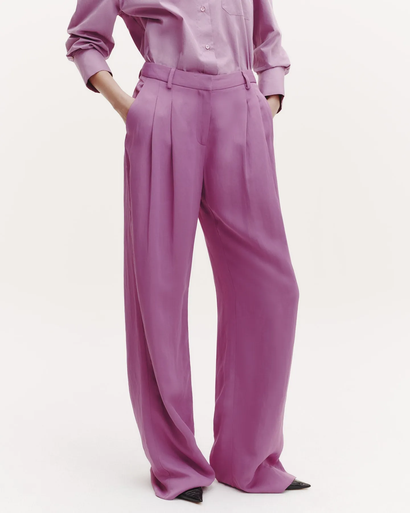 Sulli Pant in Coated Viscose Linen sold by TWP CLOTHING product image thumbnail 2